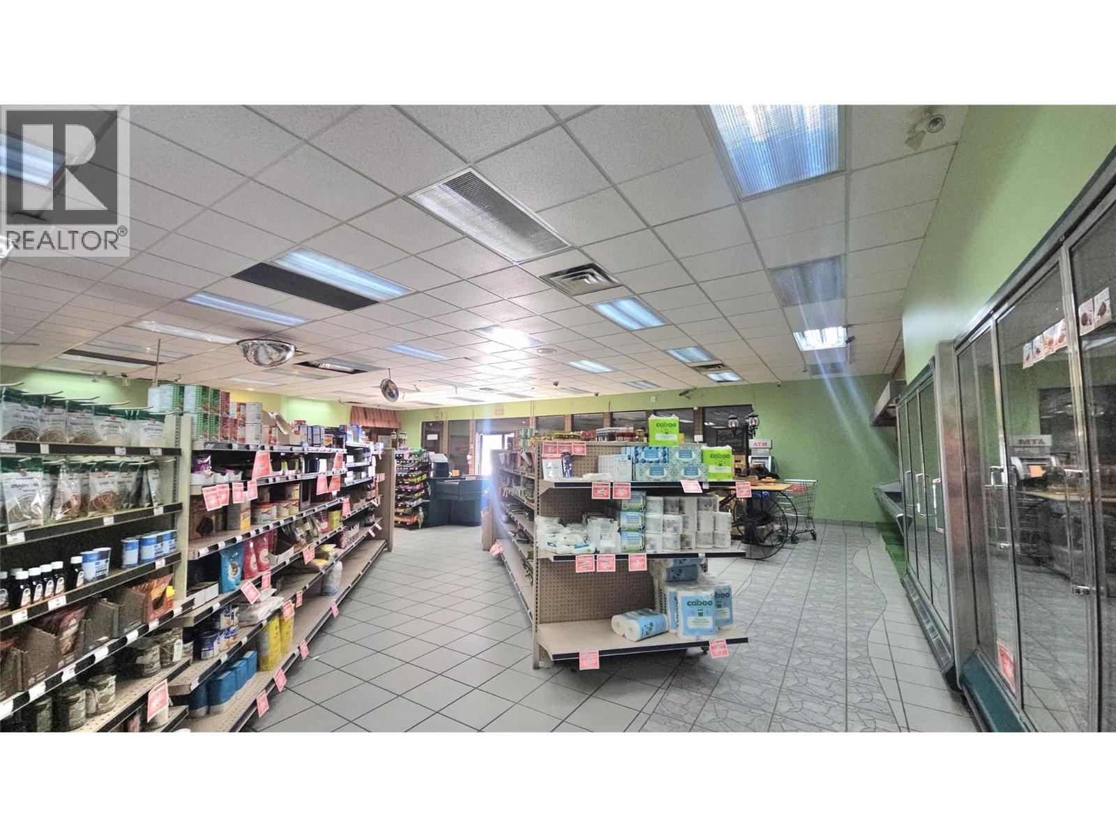 1900 32nd Street, Vernon, British Columbia  V1T 5K8 - Photo 37 - 10375355