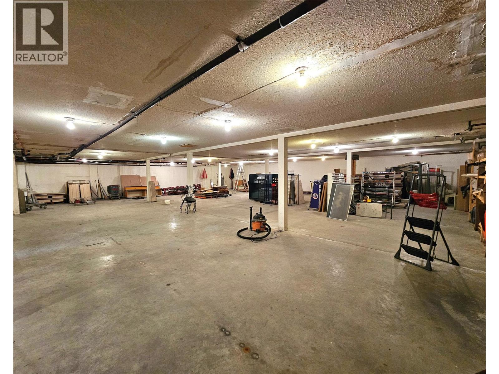 1900 32nd Street, Vernon, British Columbia  V1T 5K8 - Photo 43 - 10375355