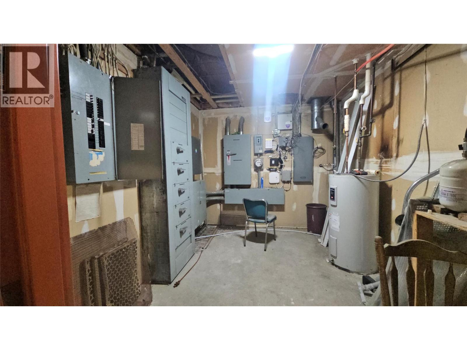 1900 32nd Street, Vernon, British Columbia  V1T 5K8 - Photo 44 - 10375355