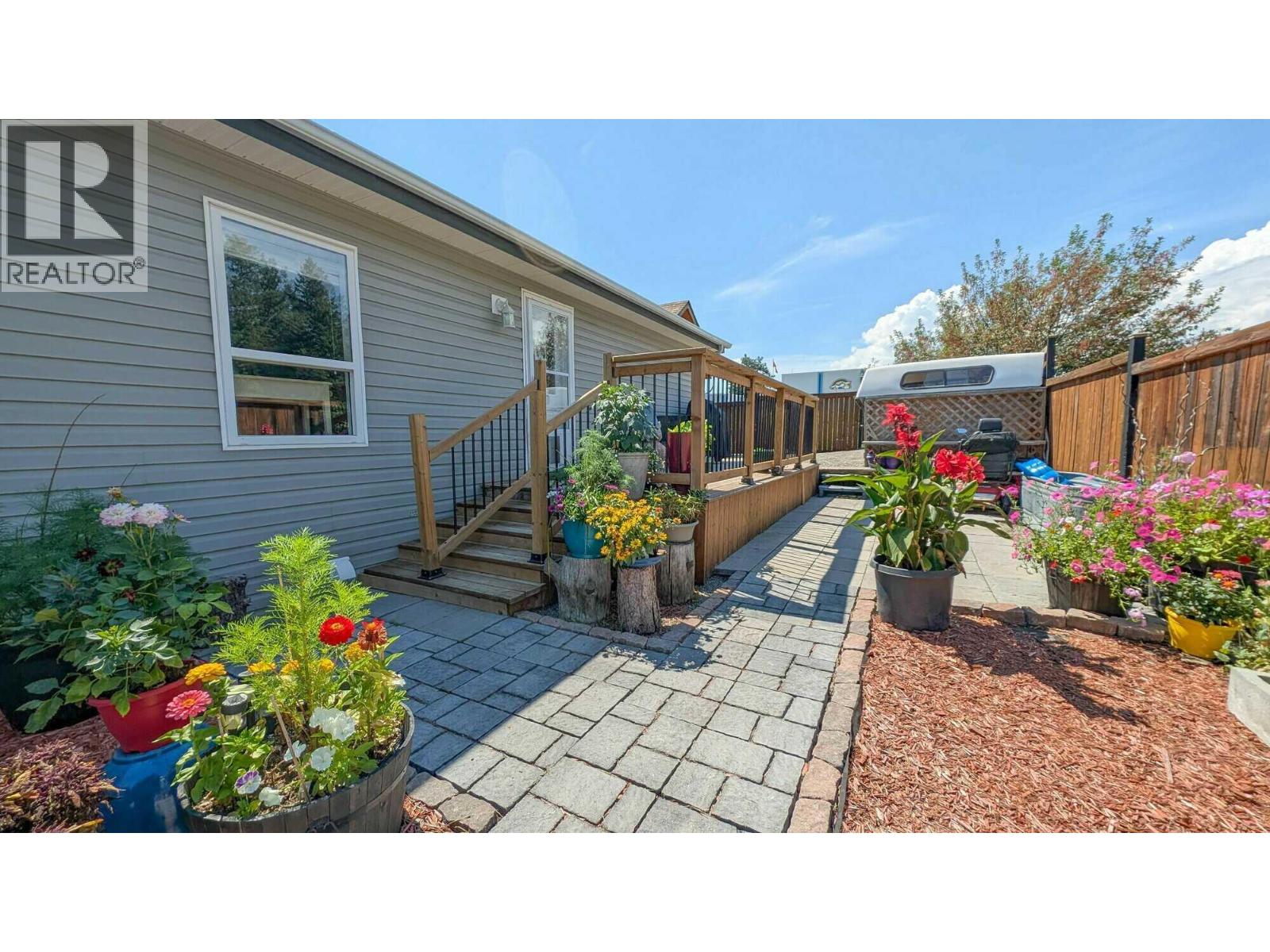 36 Pinewood Avenue, Cranbrook, British Columbia  V1C 5X8 - Photo 11 - 10375343