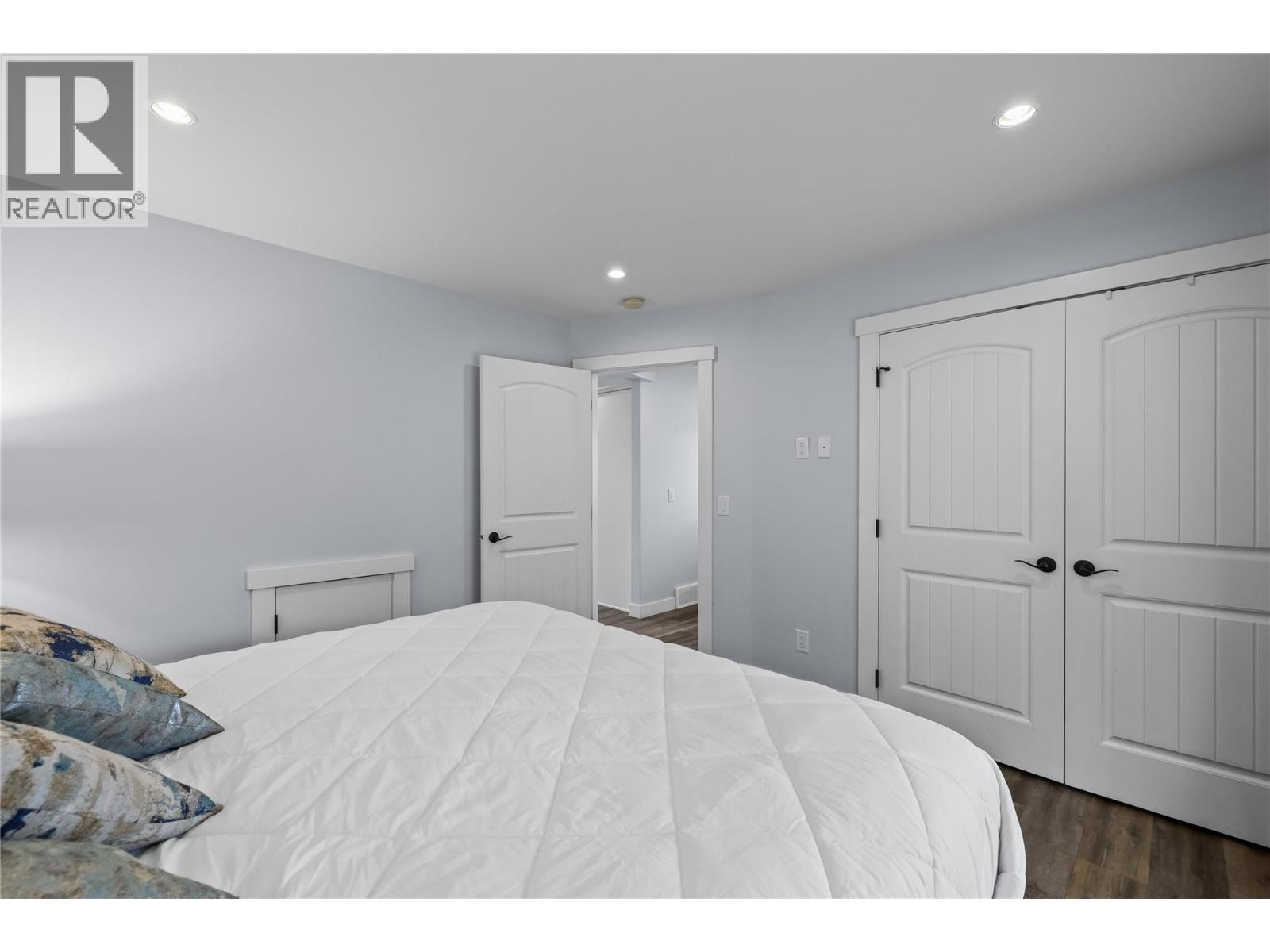 7013 Barcelona Drive Unit# 40, Kelowna, British Columbia  V1Z 3R8 - Photo 30 - 10374343