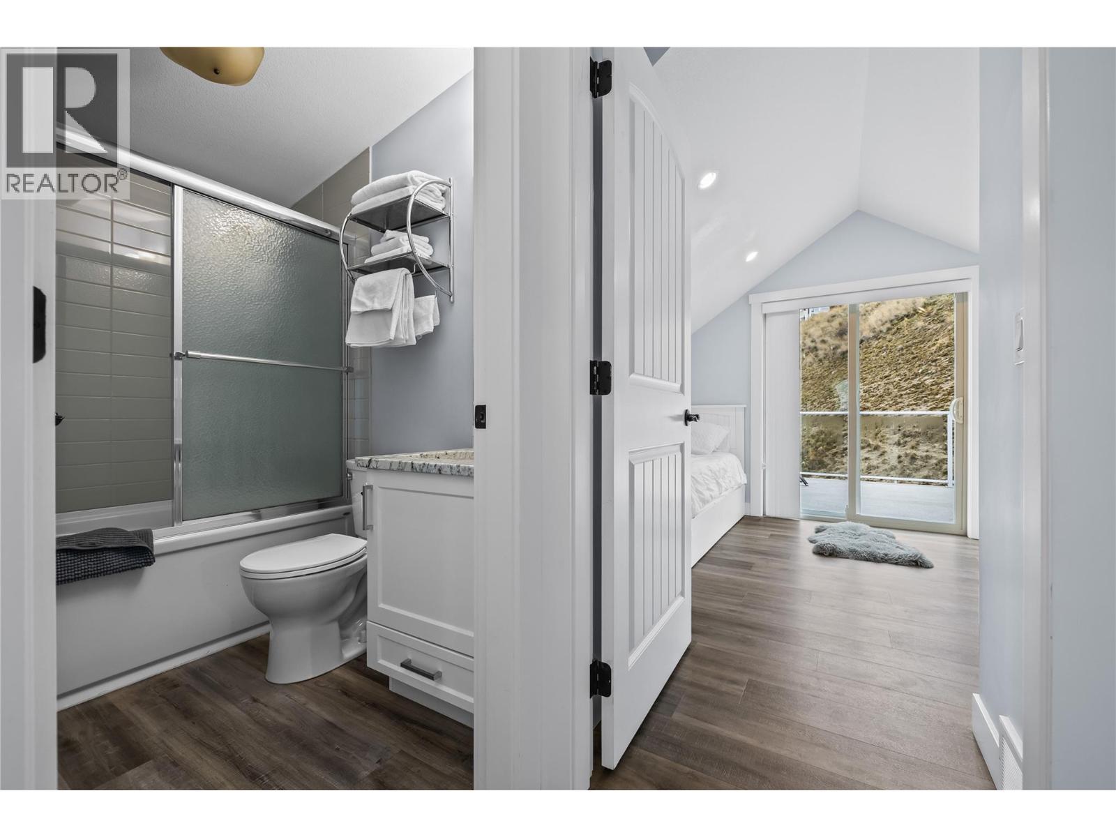 7013 Barcelona Drive Unit# 40, Kelowna, British Columbia  V1Z 3R8 - Photo 37 - 10374343
