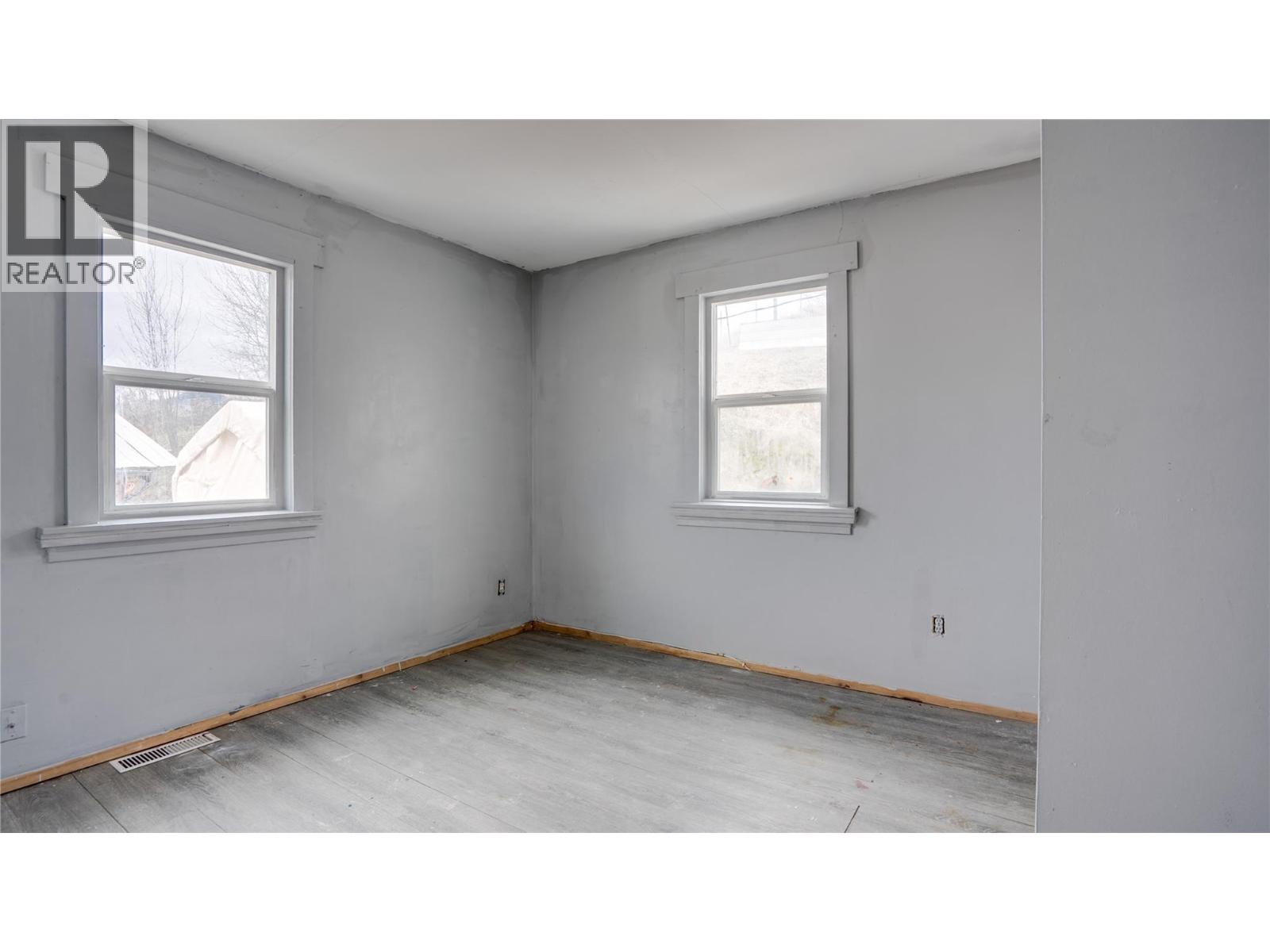2610 Okeefe Road, Vernon, British Columbia  V1T 7B1 - Photo 29 - 10375121