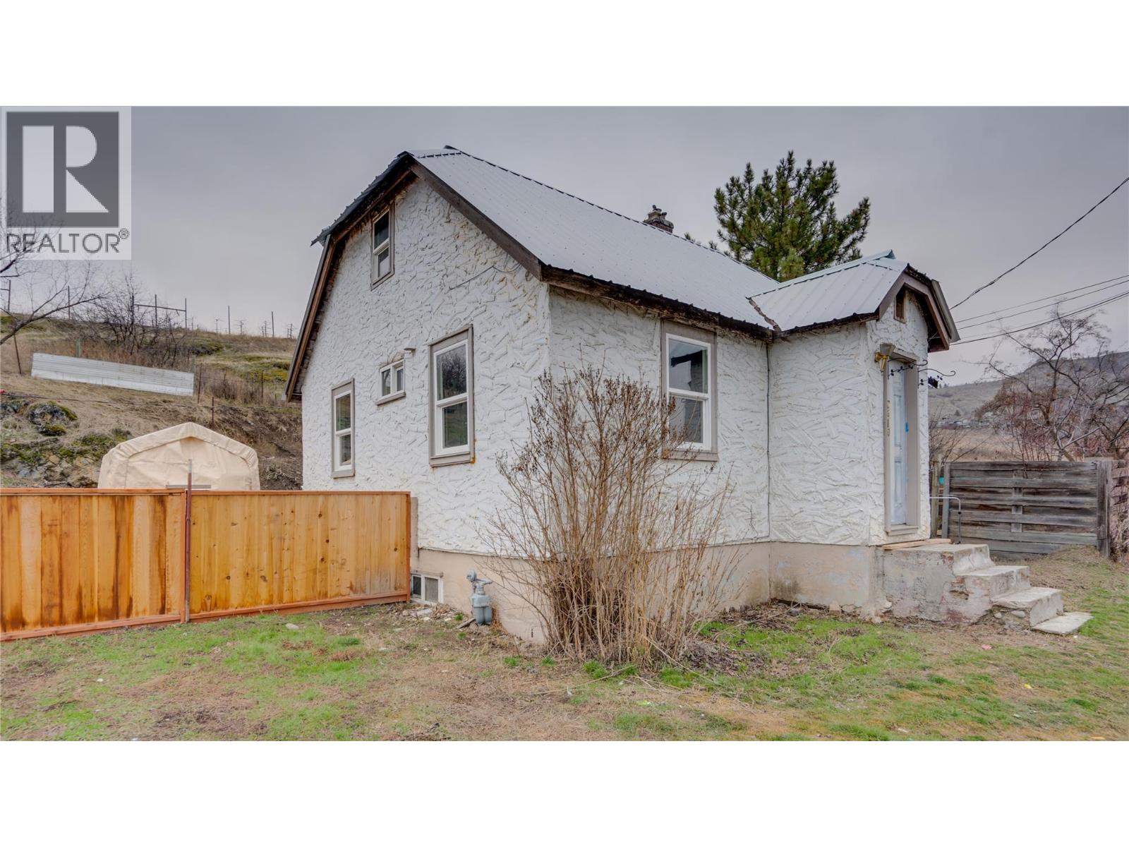 2610 Okeefe Road, Vernon, British Columbia  V1T 7B1 - Photo 4 - 10375121