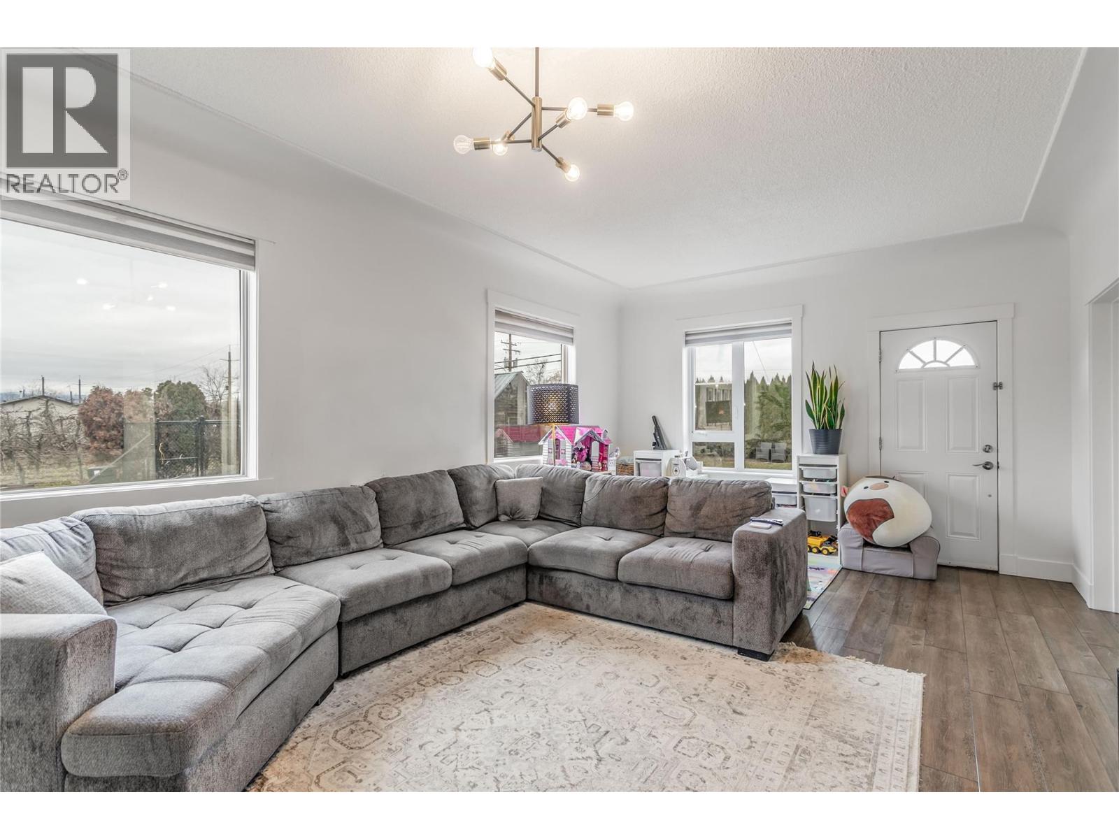 1685 Rutland Road N, Kelowna, British Columbia  V1X 4Z8 - Photo 32 - 10373797