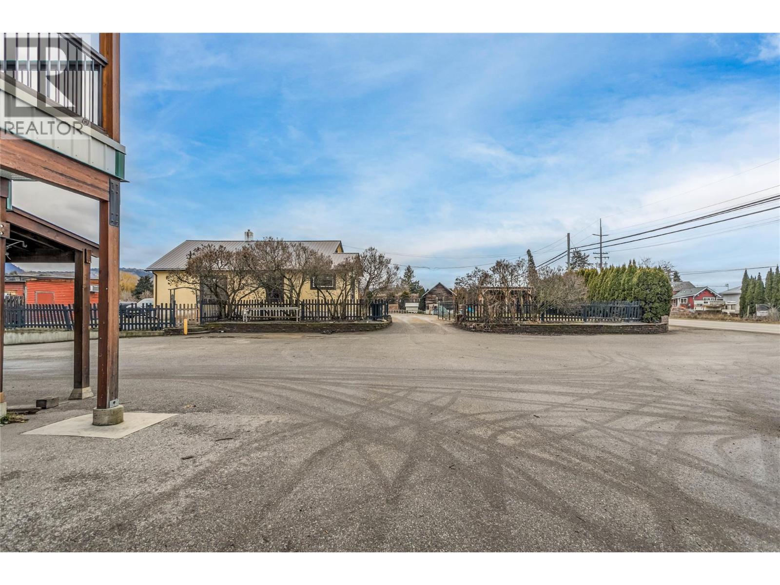 1685 Rutland Road N, Kelowna, British Columbia  V1X 4Z8 - Photo 7 - 10373797