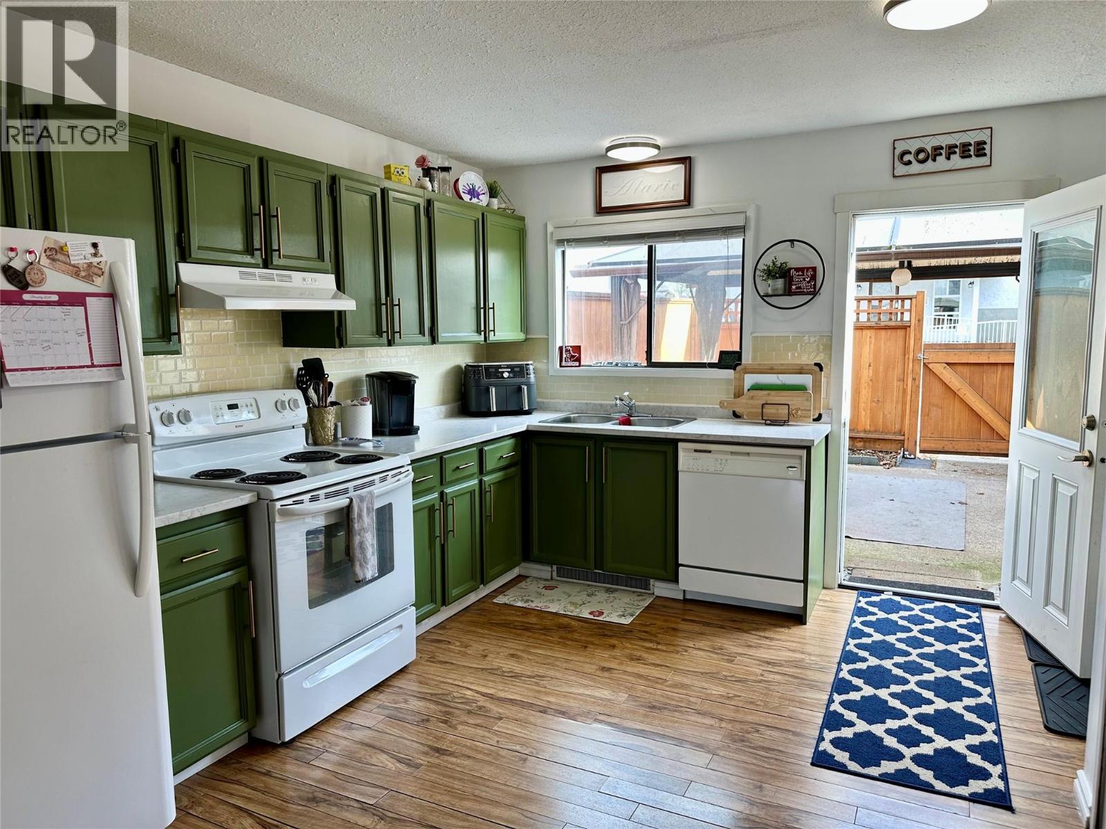 6435 Park Drive Unit# 3, Oliver, British Columbia  V0H 1T3 - Photo 3 - 10375380