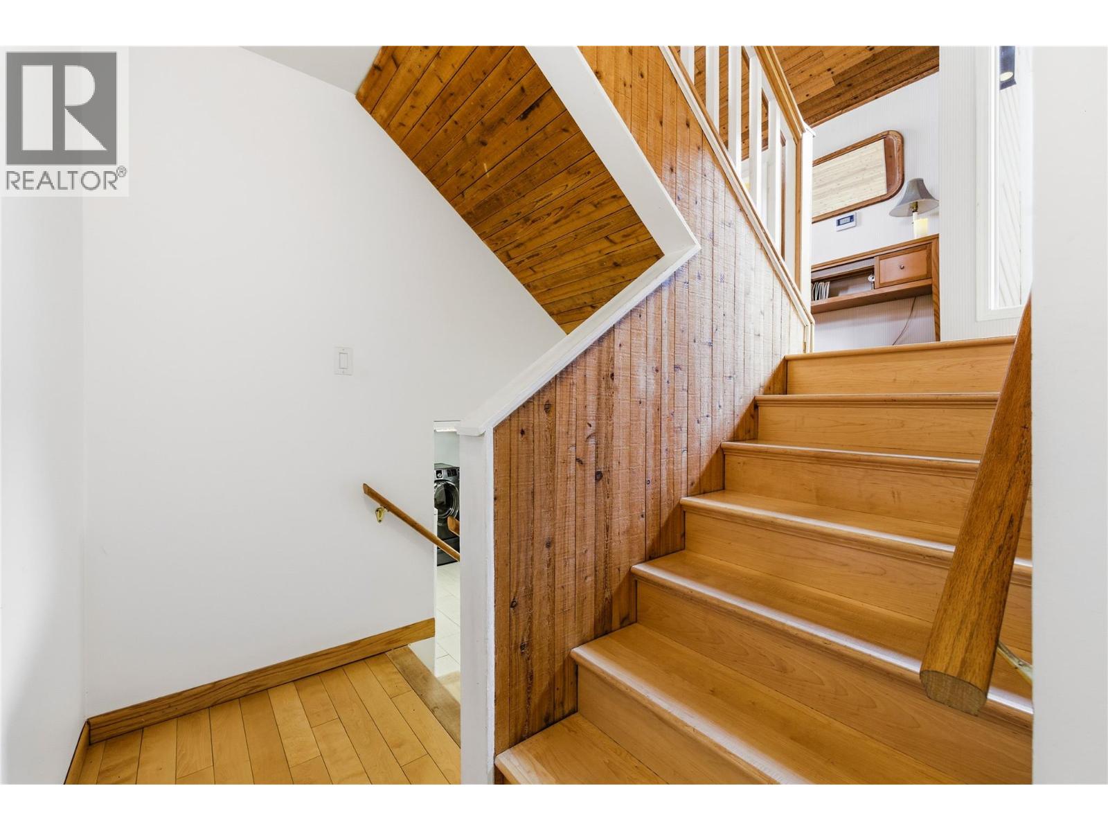324 Clifton Road N, Kelowna, British Columbia  V1V 1N4 - Photo 21 - 10375192