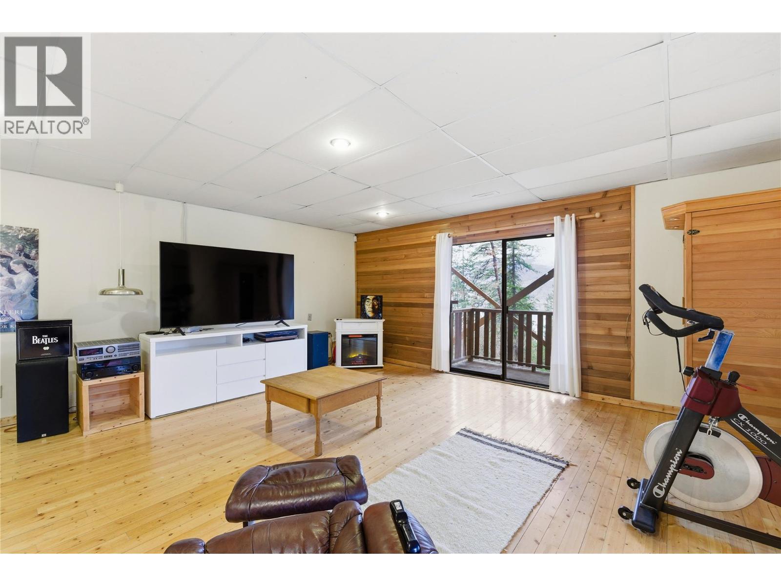 324 Clifton Road N, Kelowna, British Columbia  V1V 1N4 - Photo 28 - 10375192