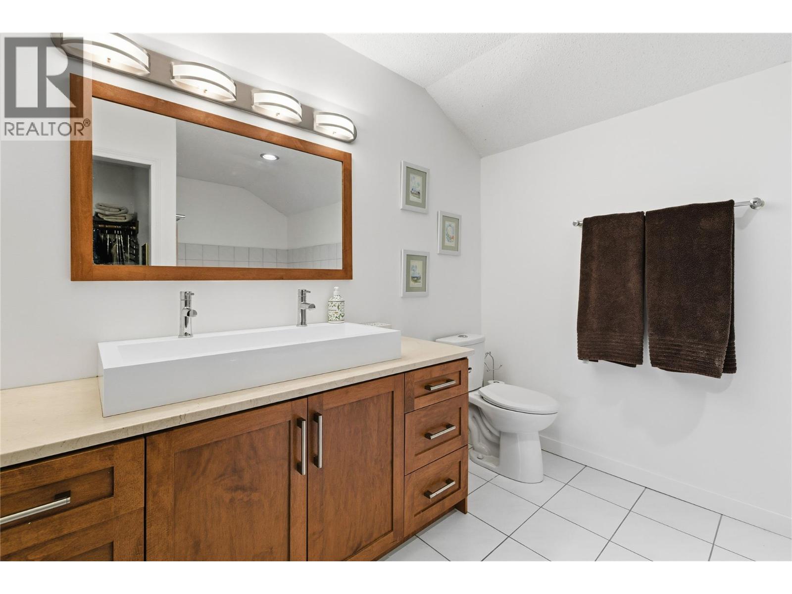 324 Clifton Road N, Kelowna, British Columbia  V1V 1N4 - Photo 7 - 10375192