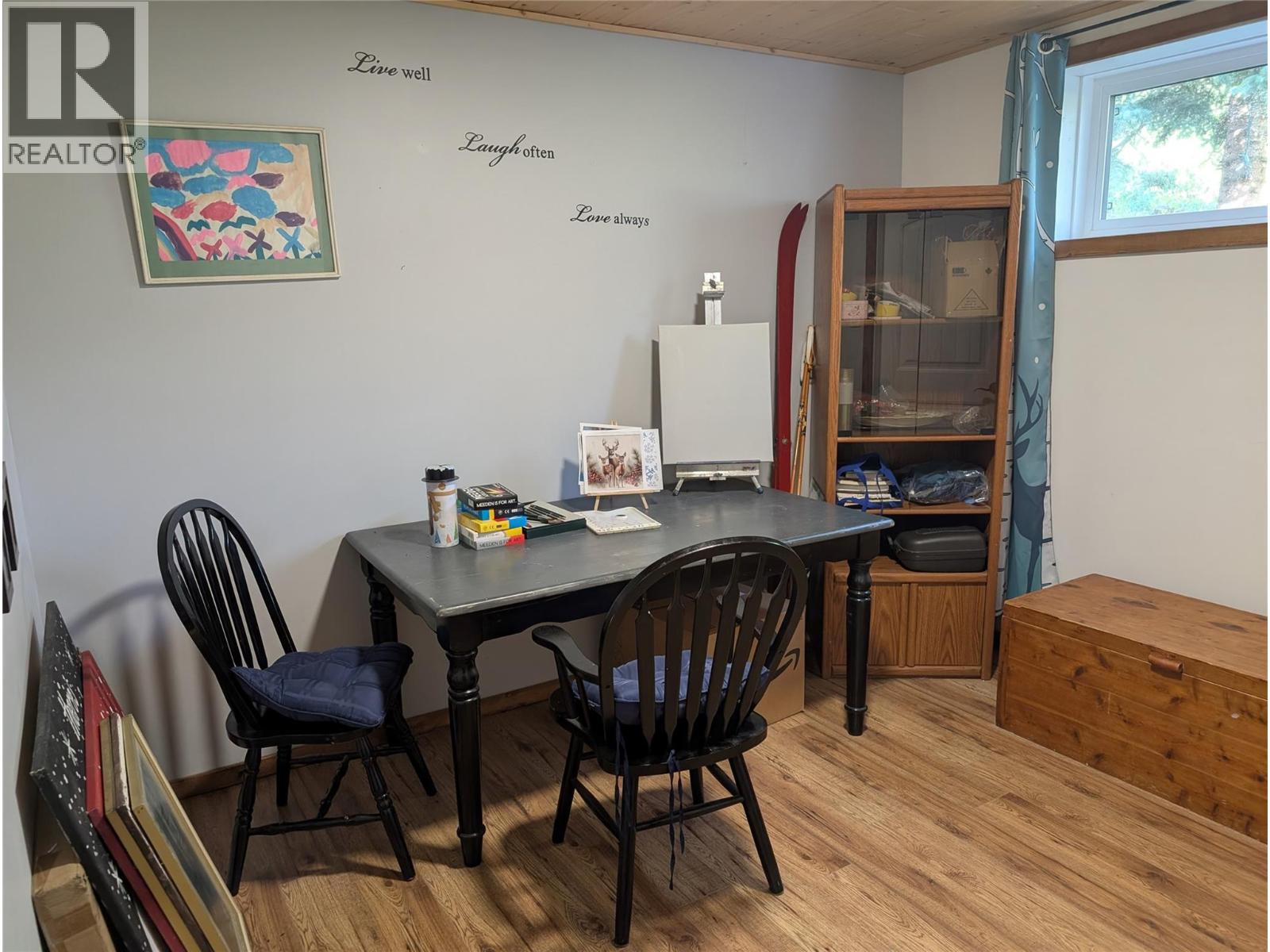 56 Sukunka Place, Tumbler Ridge, British Columbia  V0C 2W0 - Photo 17 - 10374953