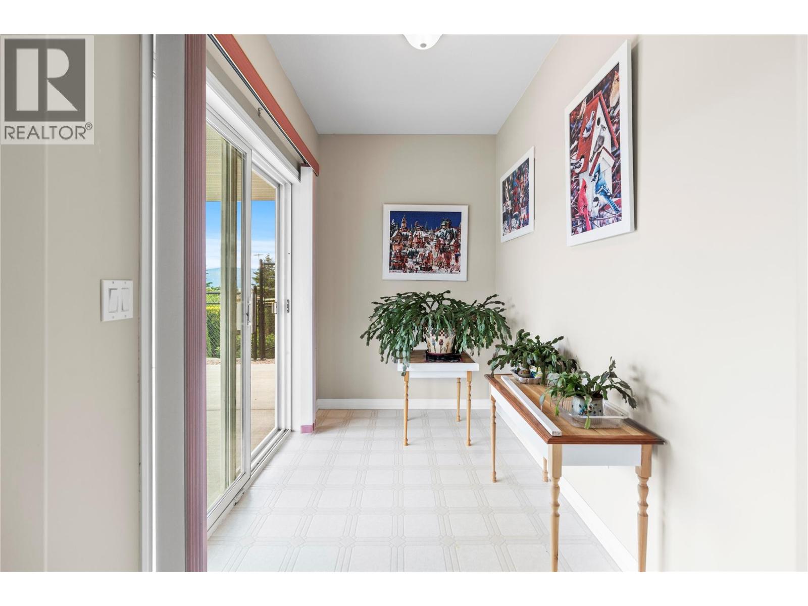 8011 Aquarius Road, Vernon, British Columbia  V1H 1C8 - Photo 35 - 10375079