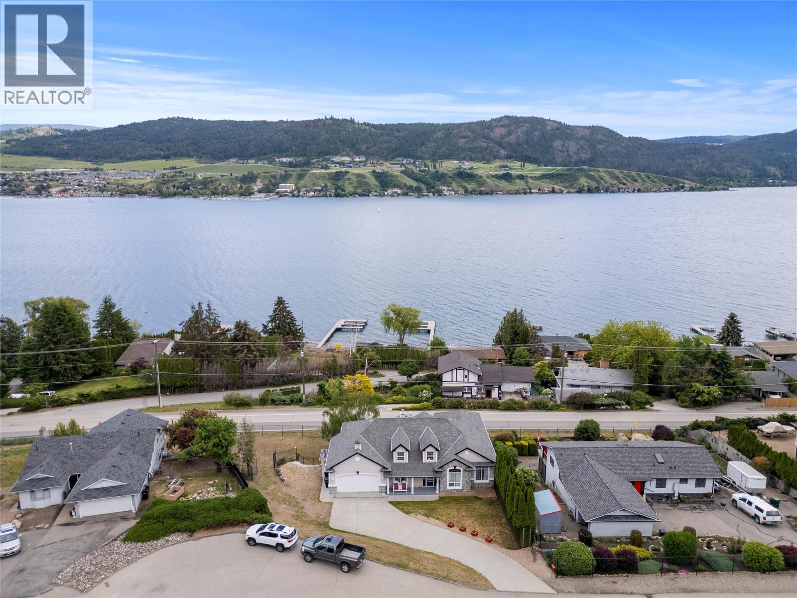 8011 Aquarius Road, Vernon, British Columbia  V1H 1C8 - Photo 7 - 10375079