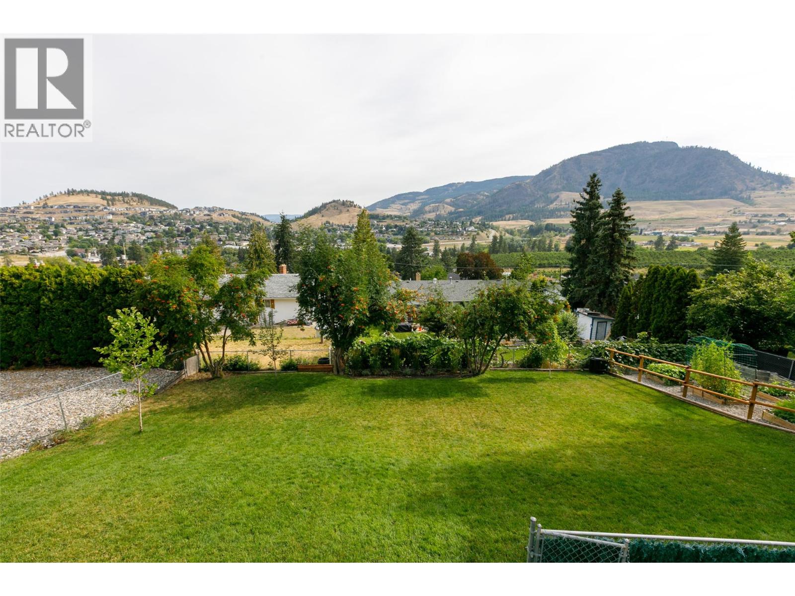 1714 Verdure Road, Kelowna, British Columbia  V1P 1G6 - Photo 9 - 10375399