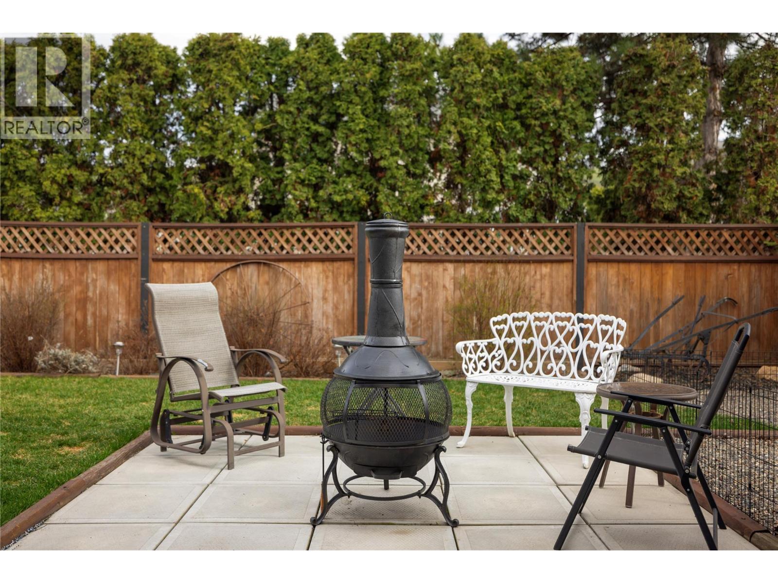 5780 Tern Place, Vernon, British Columbia  V1H 1R2 - Photo 35 - 10375076