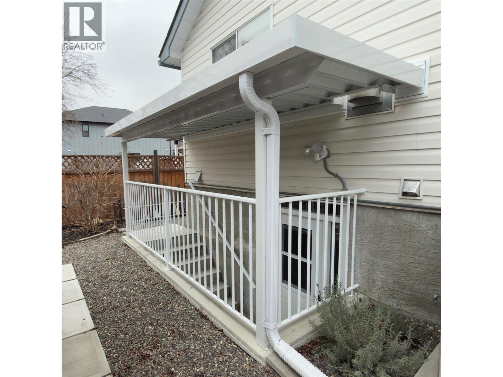 5780 Tern Place, Vernon, British Columbia  V1H 1R2 - Photo 43 - 10375076