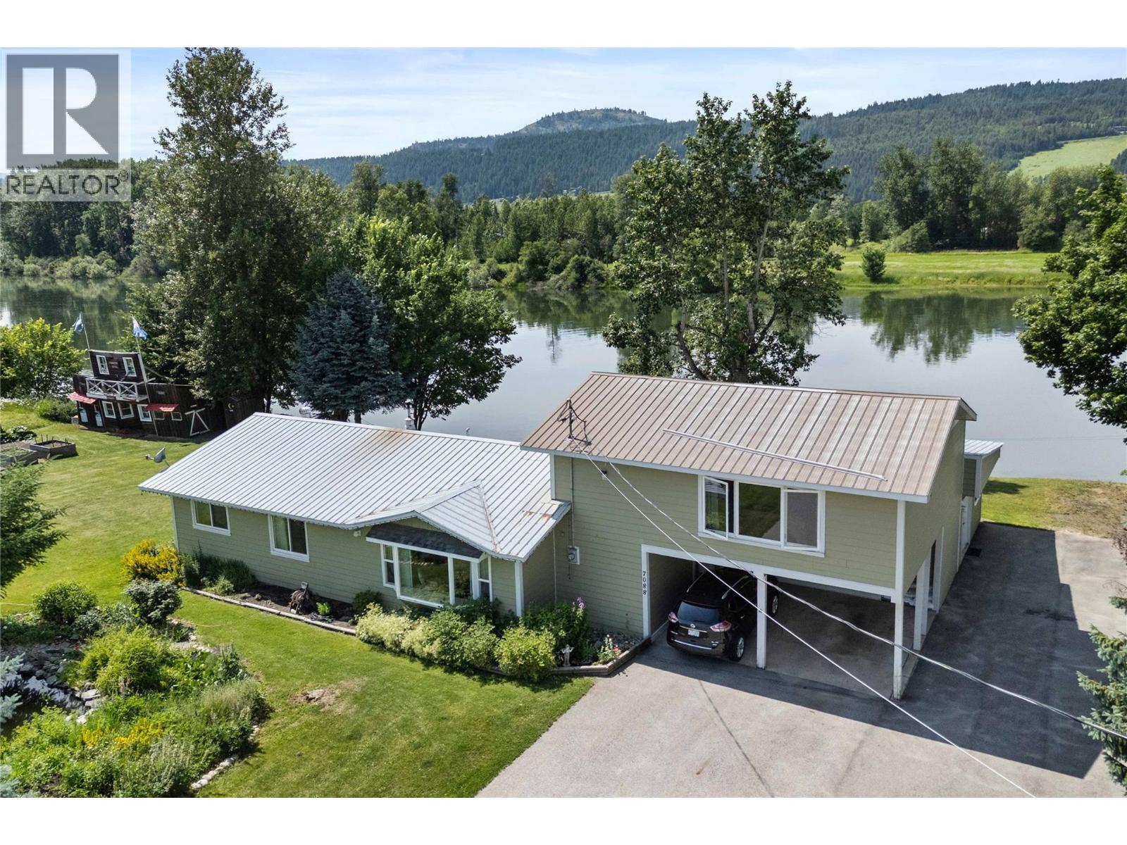 7088 97a Highway, Grindrod, British Columbia  V0E 1Y0 - Photo 14 - 10375344