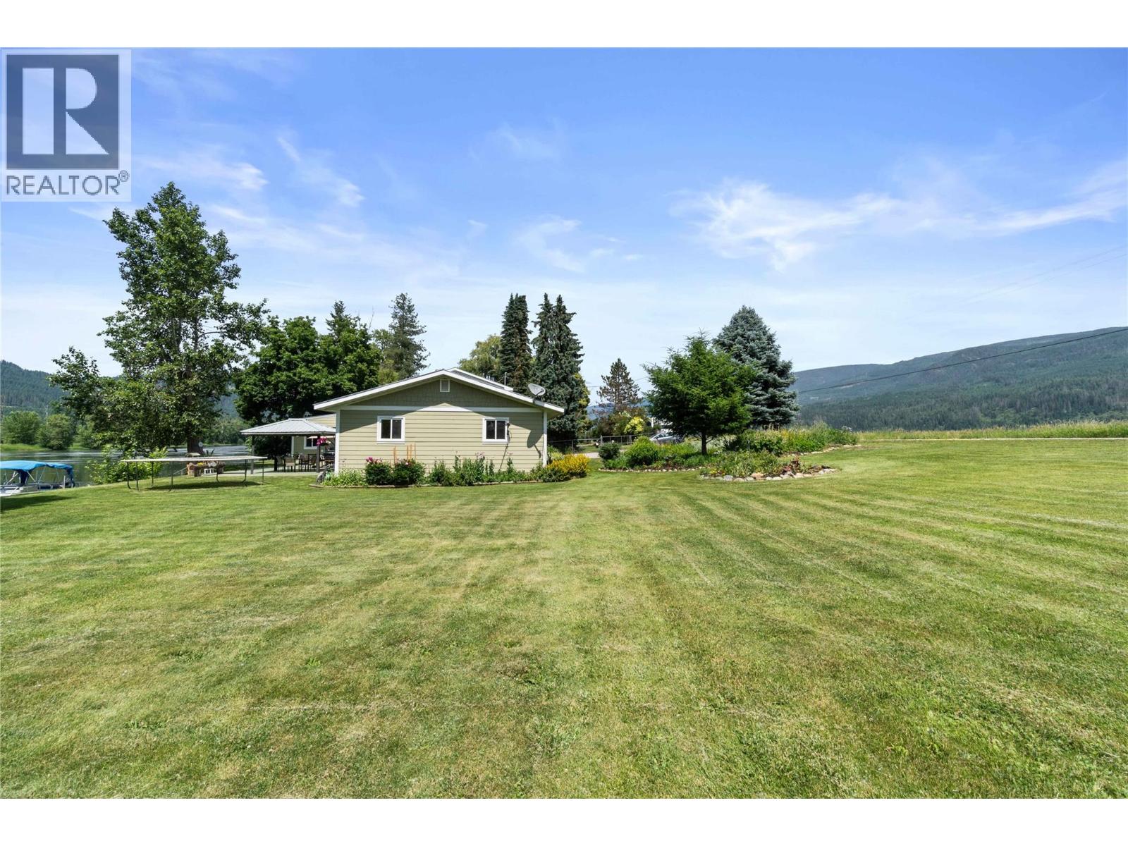 7088 97a Highway, Grindrod, British Columbia  V0E 1Y0 - Photo 75 - 10375344