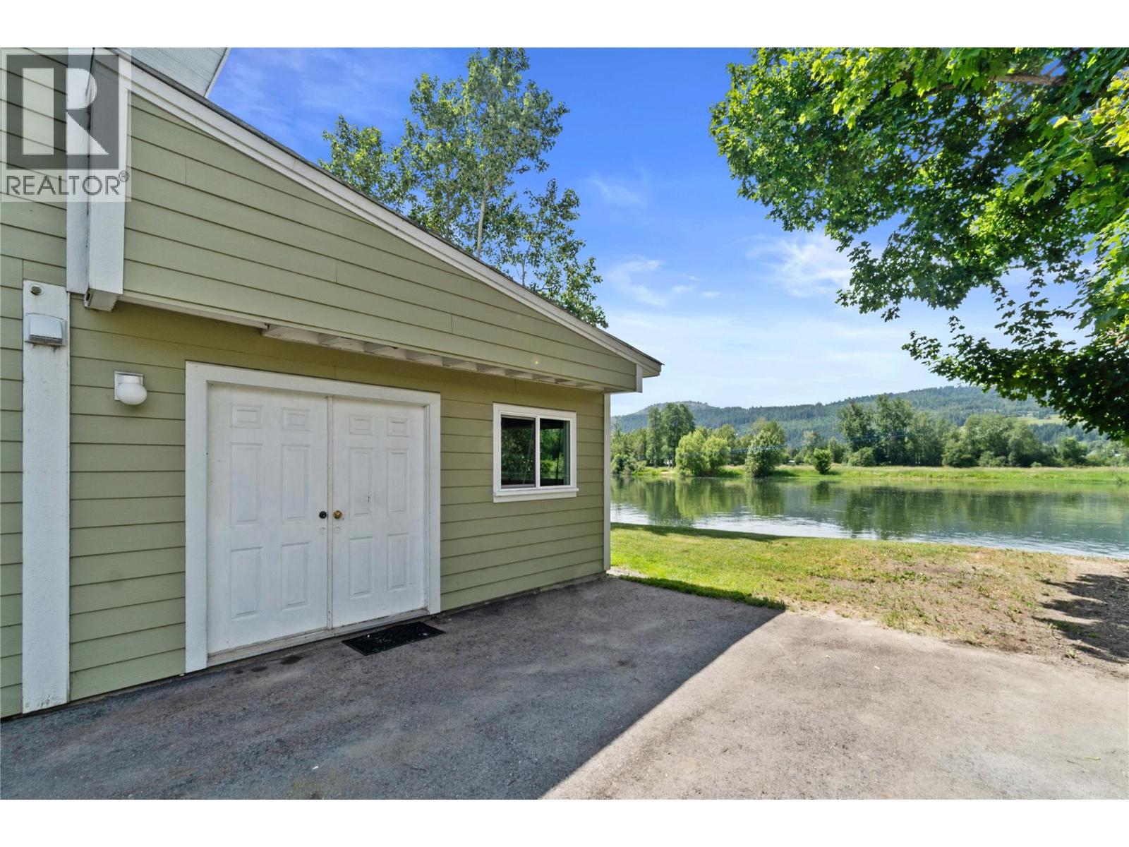 7088 97a Highway, Grindrod, British Columbia  V0E 1Y0 - Photo 88 - 10375344
