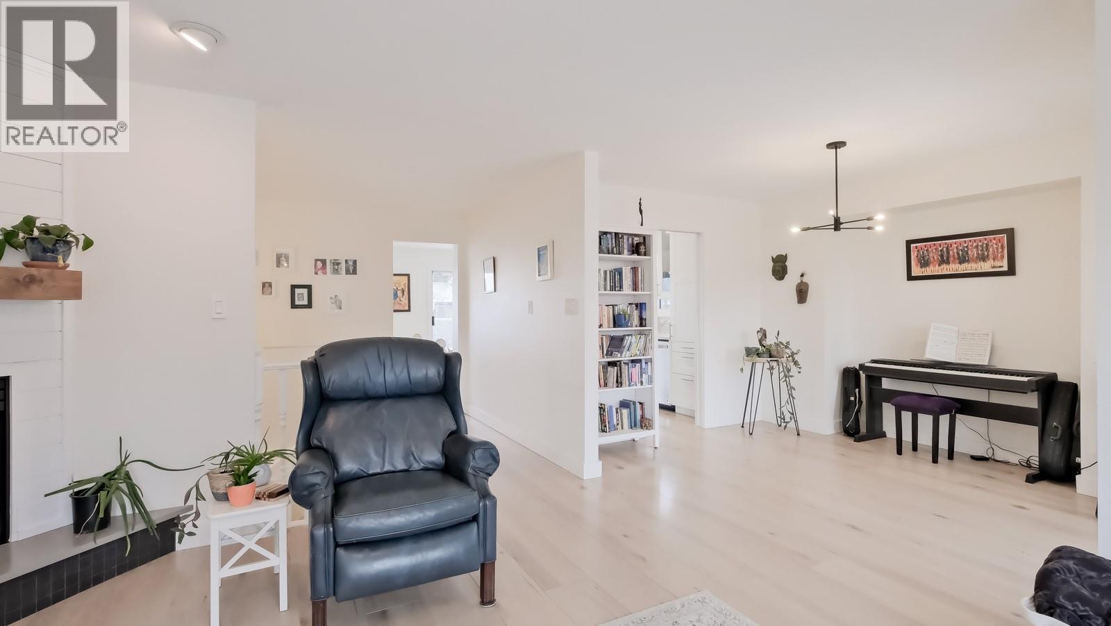 163 Rogers Crescent, Penticton, British Columbia  V2A 8E6 - Photo 11 - 10375357