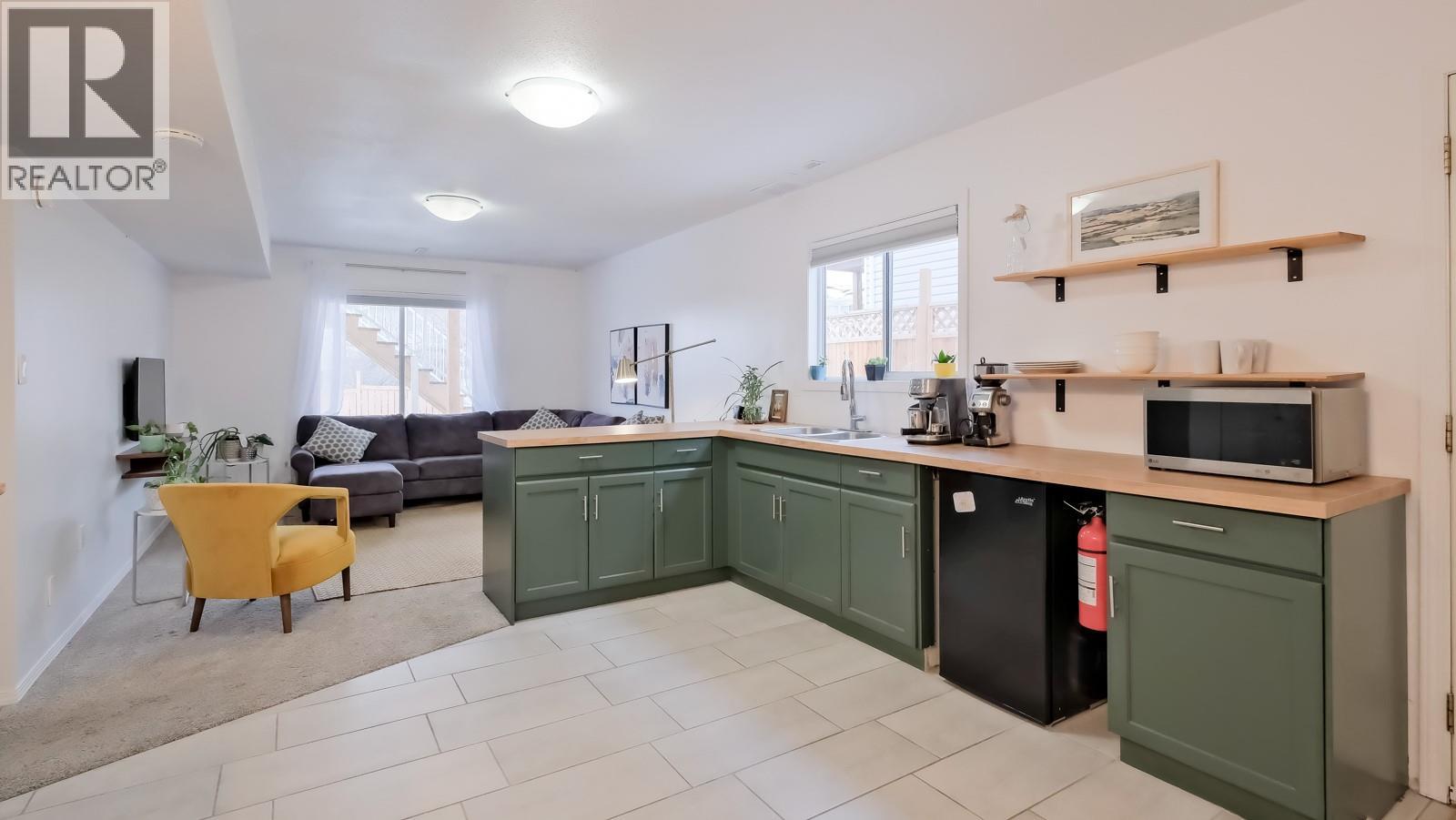 163 Rogers Crescent, Penticton, British Columbia  V2A 8E6 - Photo 23 - 10375357