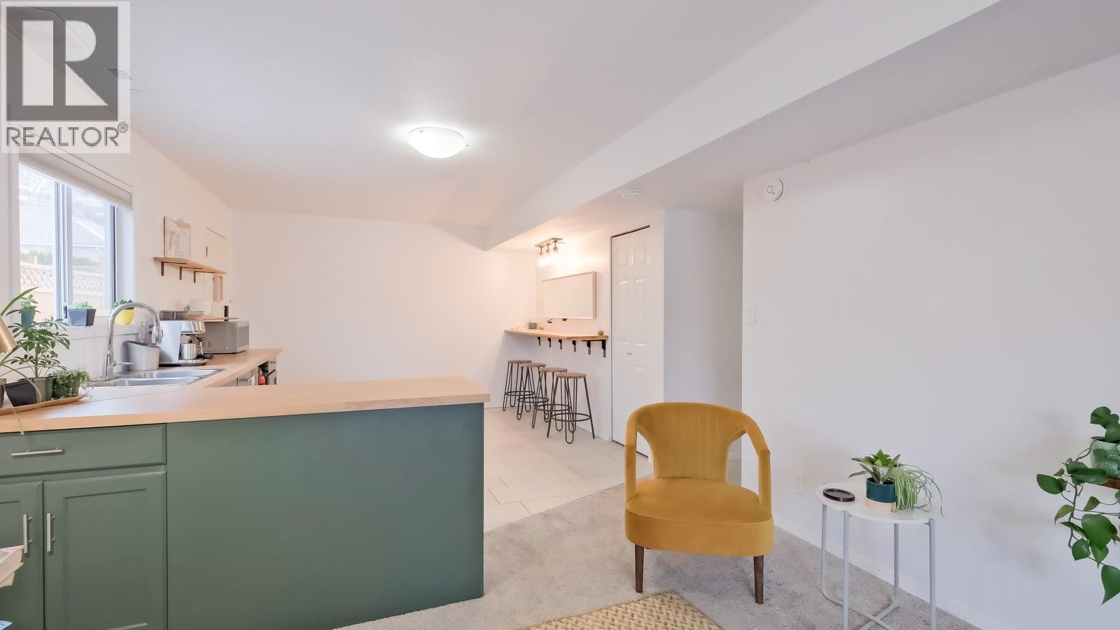 163 Rogers Crescent, Penticton, British Columbia  V2A 8E6 - Photo 24 - 10375357