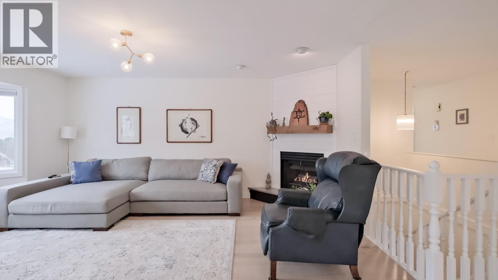 163 Rogers Crescent, Penticton, British Columbia  V2A 8E6 - Photo 9 - 10375357