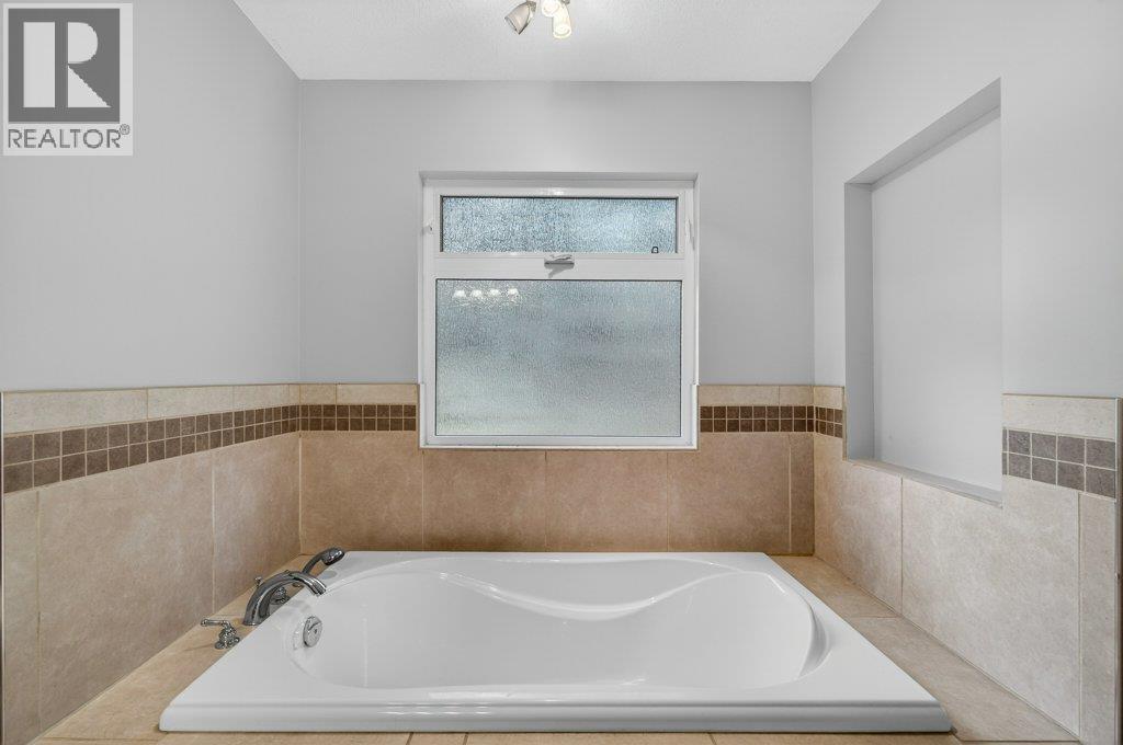 2622 Blind Bay Road, Blind Bay, British Columbia  V0E 1H0 - Photo 34 - 10374079