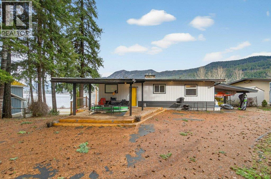 2622 Blind Bay Road, Blind Bay, British Columbia  V0E 1H0 - Photo 60 - 10374079