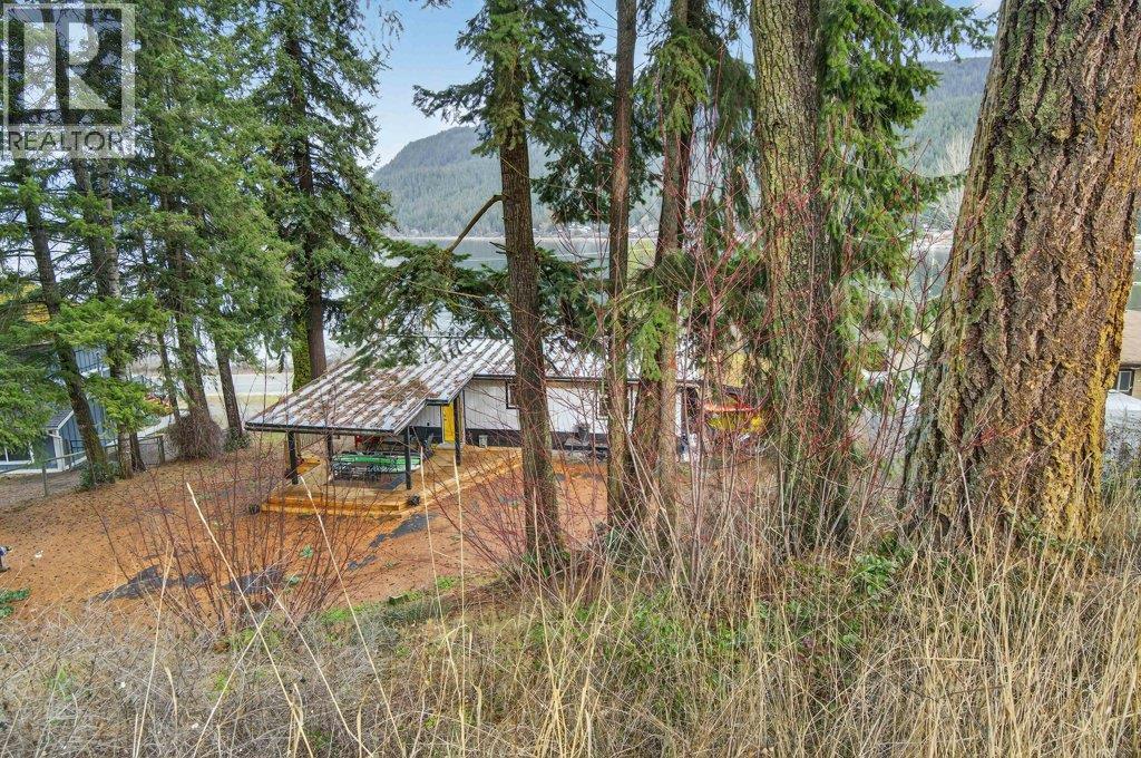 2622 Blind Bay Road, Blind Bay, British Columbia  V0E 1H0 - Photo 66 - 10374079