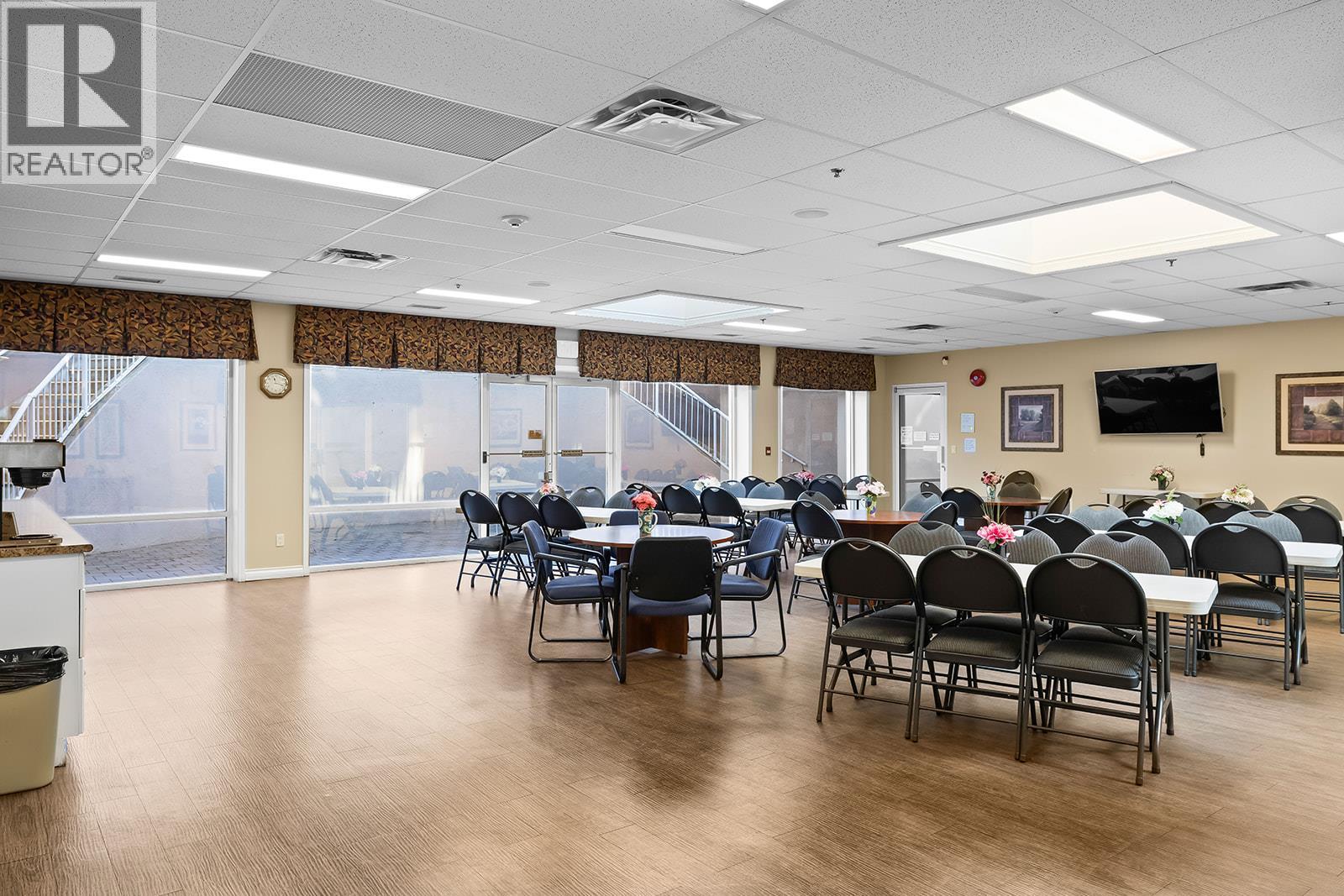 1966 Durnin Road Unit# 406, Kelowna, British Columbia  V1X 7Z2 - Photo 37 - 10375421