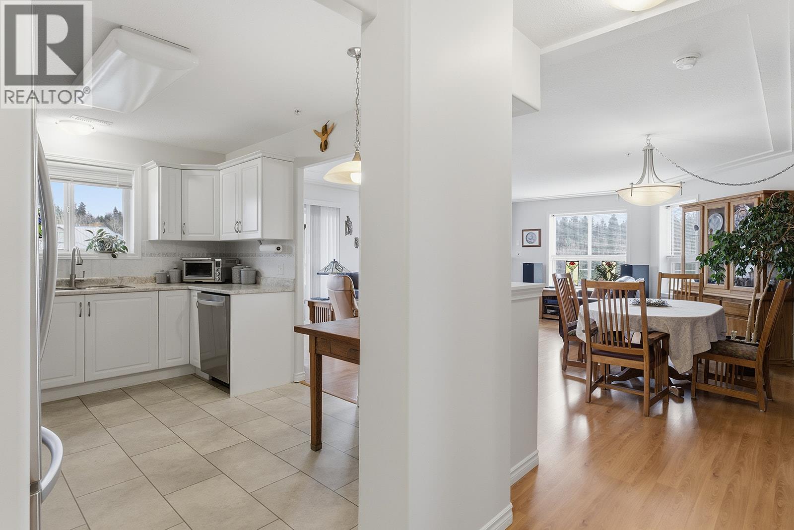 1966 Durnin Road Unit# 406, Kelowna, British Columbia  V1X 7Z2 - Photo 4 - 10375421