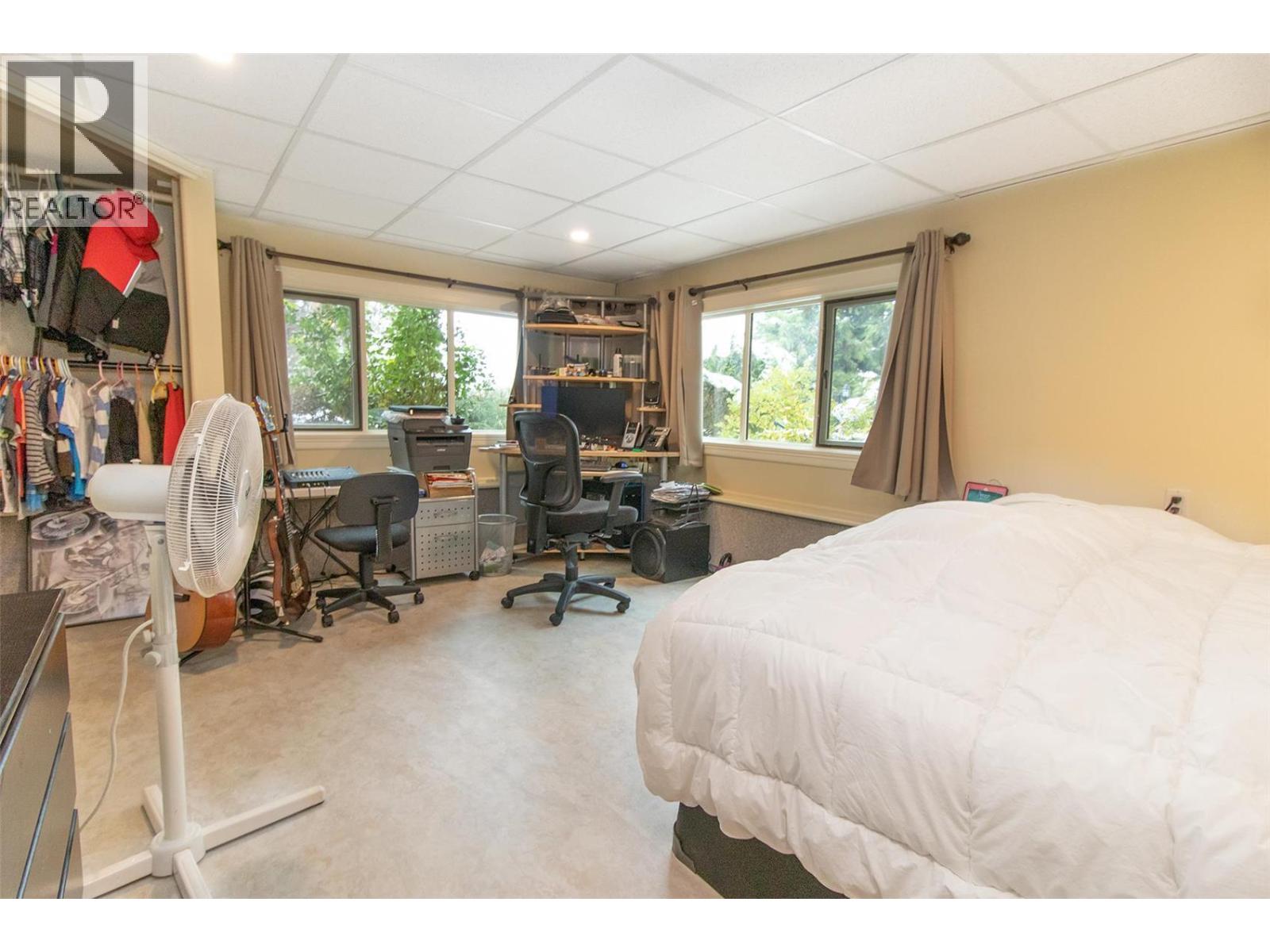 1542 Belgo Road, Kelowna, British Columbia  V1P 1C9 - Photo 13 - 10375366