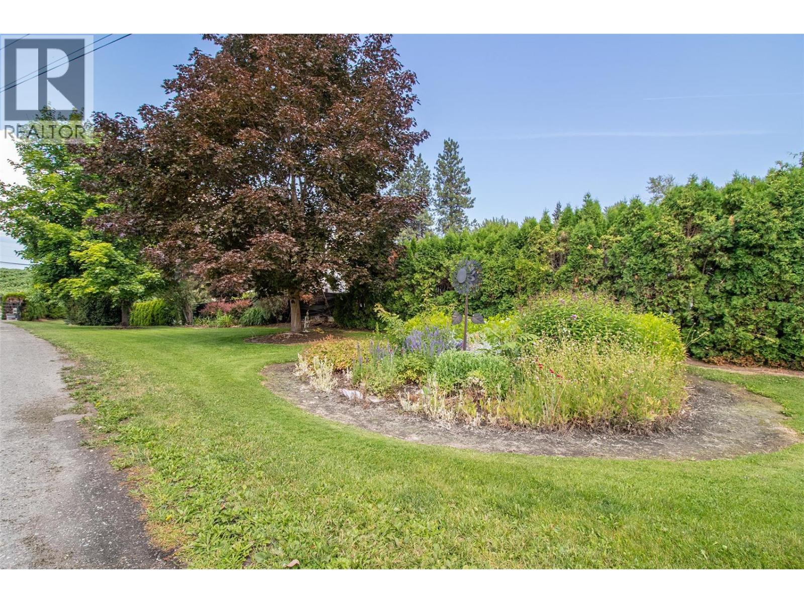 1542 Belgo Road, Kelowna, British Columbia  V1P 1C9 - Photo 60 - 10375366