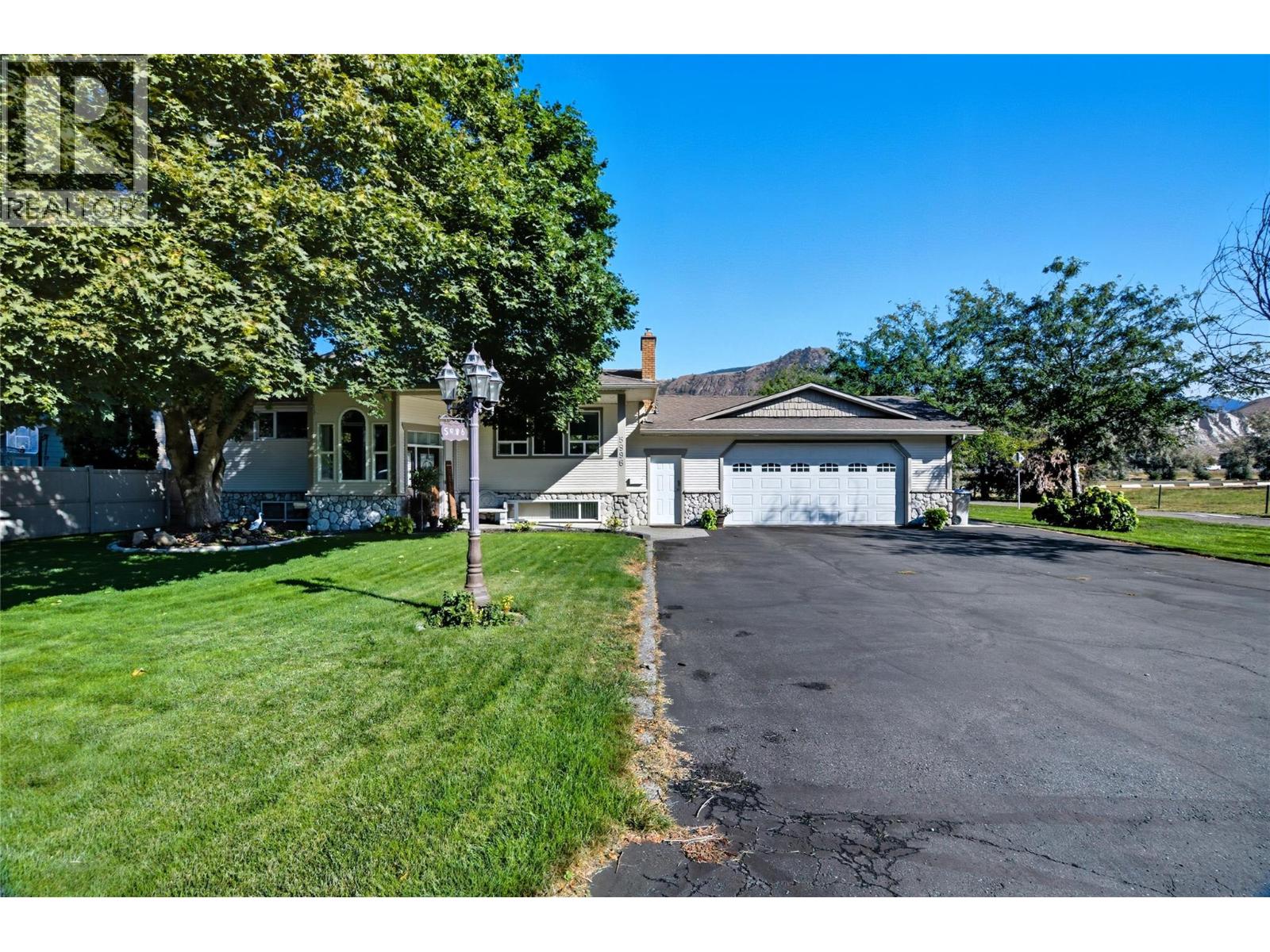 5996 Todd Hill Crescent, Kamloops, British Columbia  V2C 4X8 - Photo 30 - 10375364