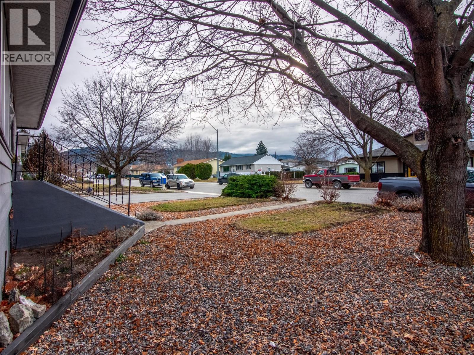 413 Conklin Avenue, Penticton, British Columbia  V2A 2T3 - Photo 33 - 10374323