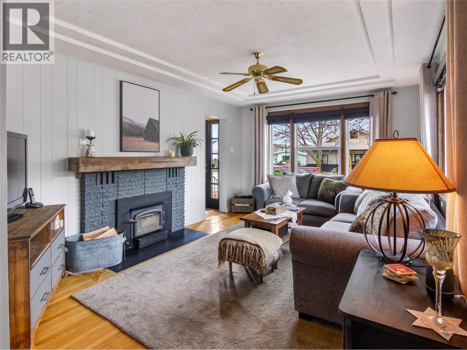 413 Conklin Avenue, Penticton, British Columbia  V2A 2T3 - Photo 9 - 10374323