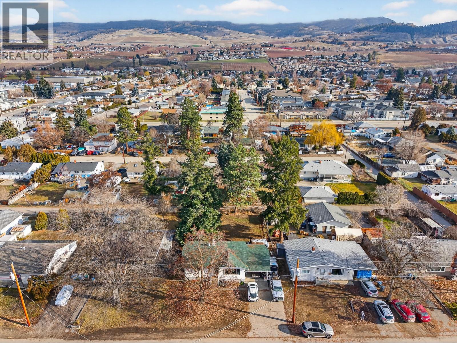 495 Donhauser Road, Kelowna, British Columbia  V1X 3G2 - Photo 2 - 10375125