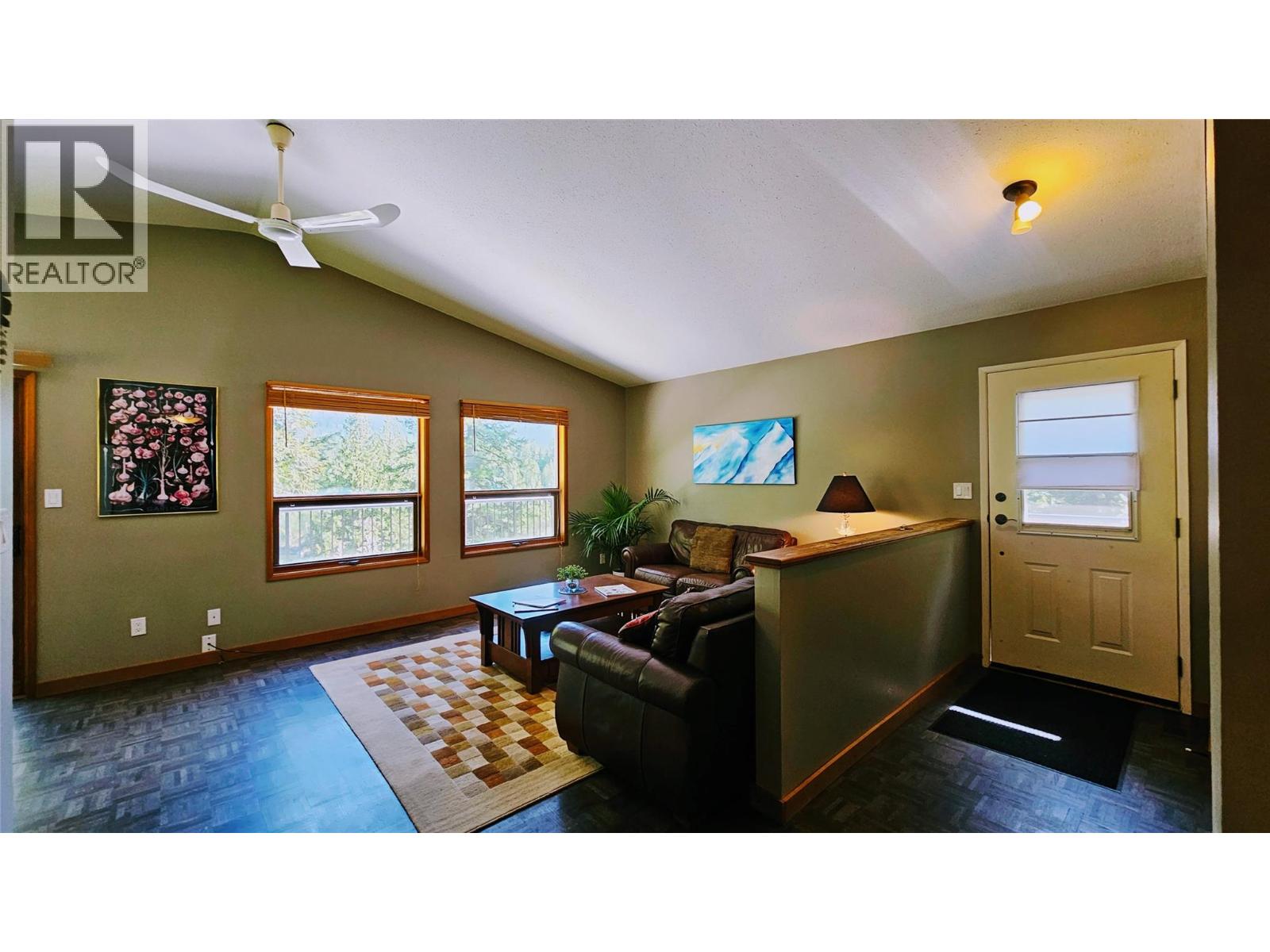 5949 Slocan River Road, Appledale, British Columbia  V0G 2J0 - Photo 10 - 10375415