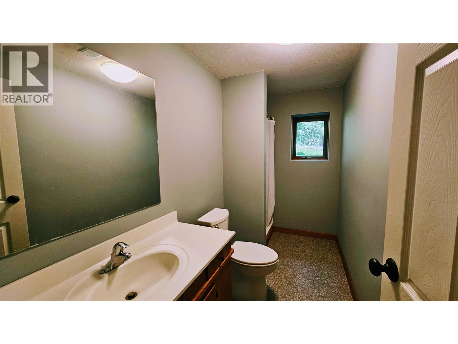 5949 Slocan River Road, Appledale, British Columbia  V0G 2J0 - Photo 18 - 10375415