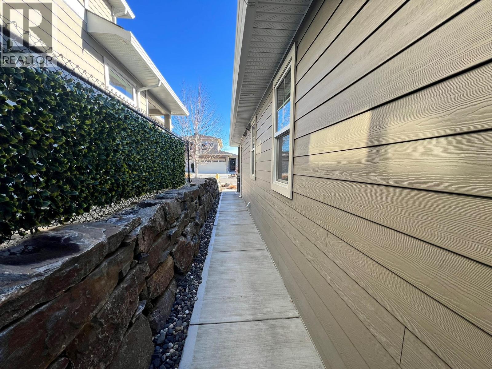 3369 Hawks Crescent, Westbank, British Columbia  V4T 0A7 - Photo 47 - 10374763