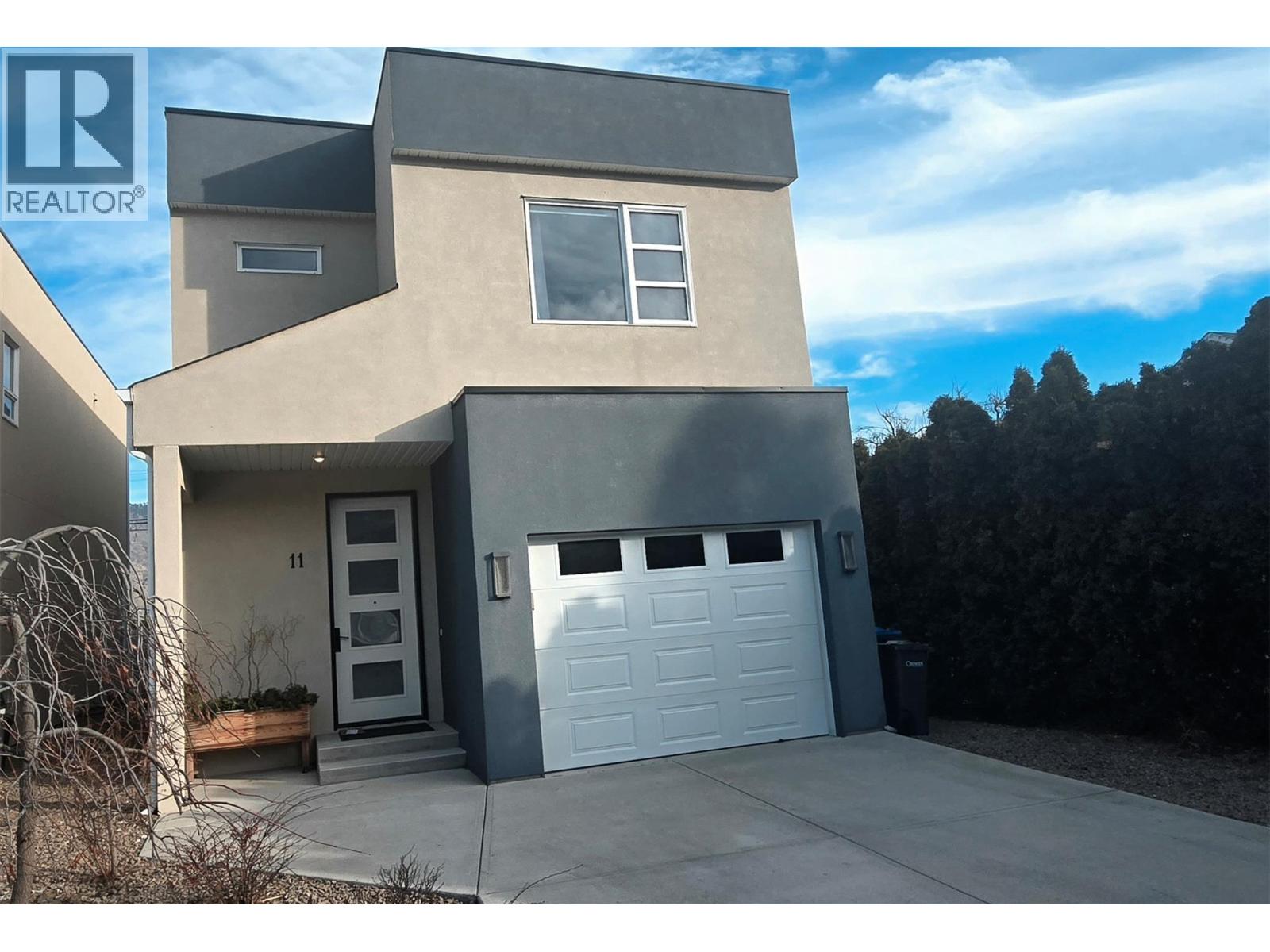 11 Raven Court, Osoyoos, British Columbia  V0H 1V5 - Photo 1 - 10375389