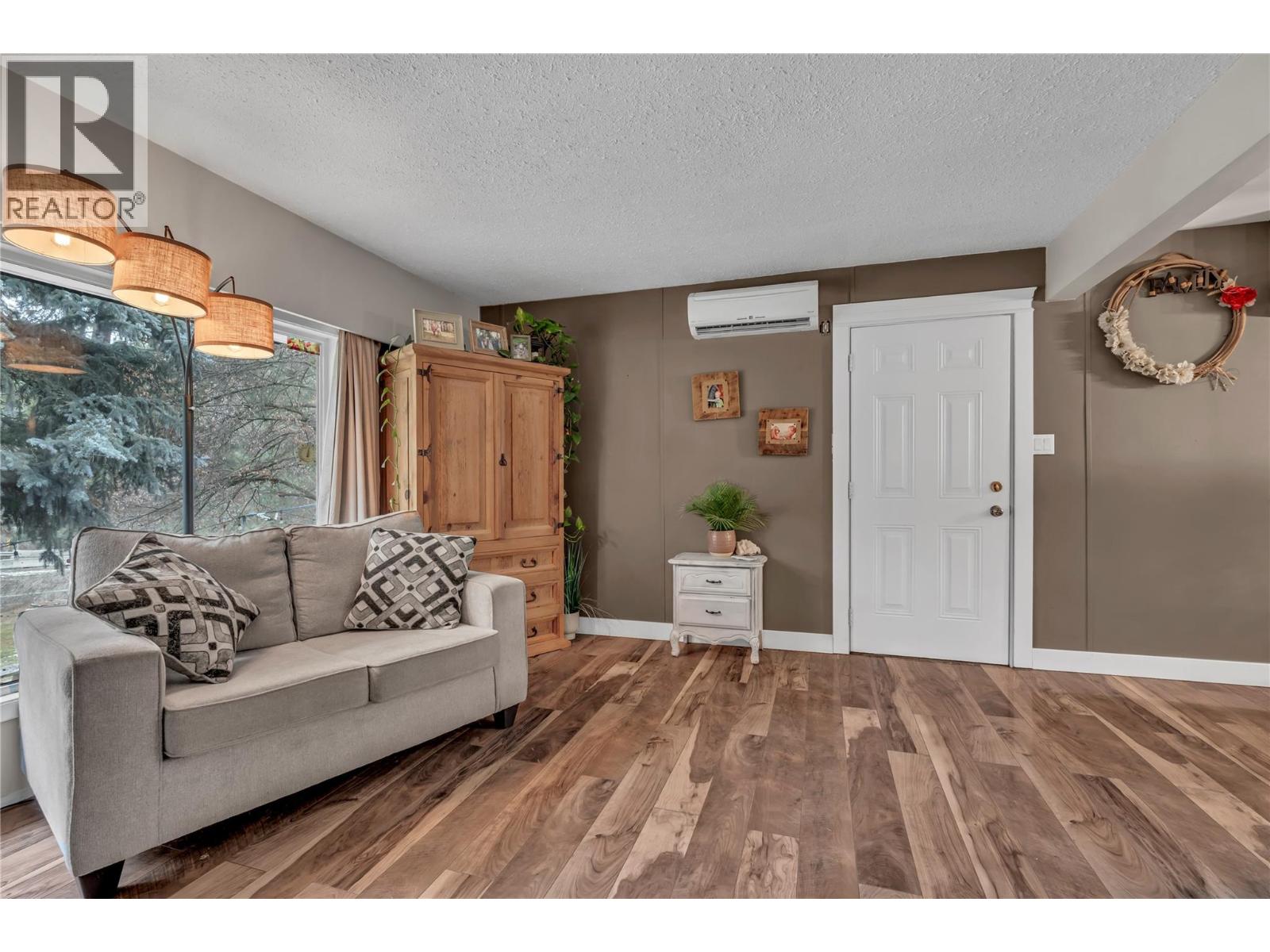 364 Princeton Summerland Road, Princeton, British Columbia  V0X 1W0 - Photo 18 - 10374072