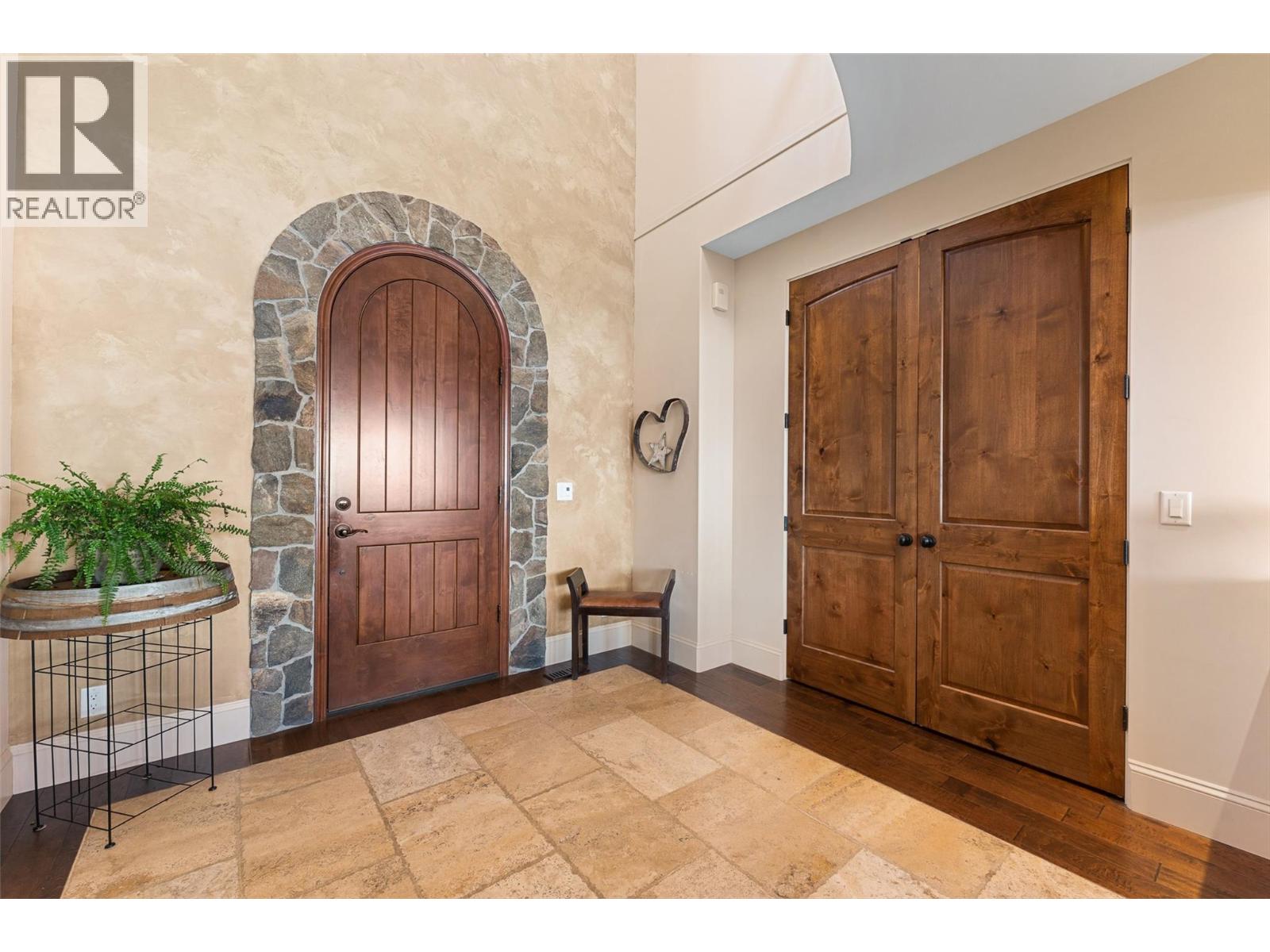 3211 Pinot Noir Place, West Kelowna, British Columbia  V4T 3H9 - Photo 7 - 10375360