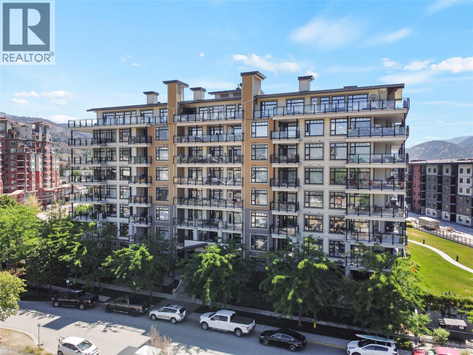 3301 Skaha Lake Road Unit# 208, Penticton, British Columbia  V2A 6G6 - Photo 1 - 10375407