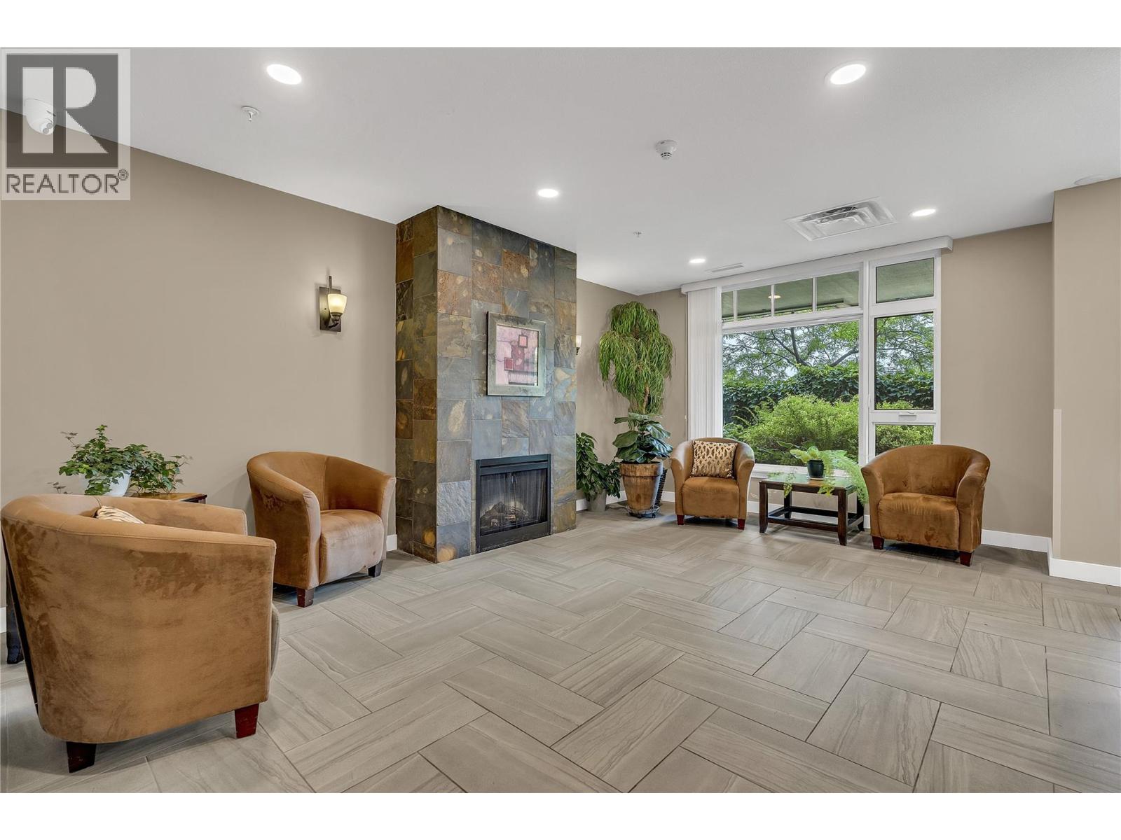 3301 Skaha Lake Road Unit# 208, Penticton, British Columbia  V2A 6G6 - Photo 18 - 10375407