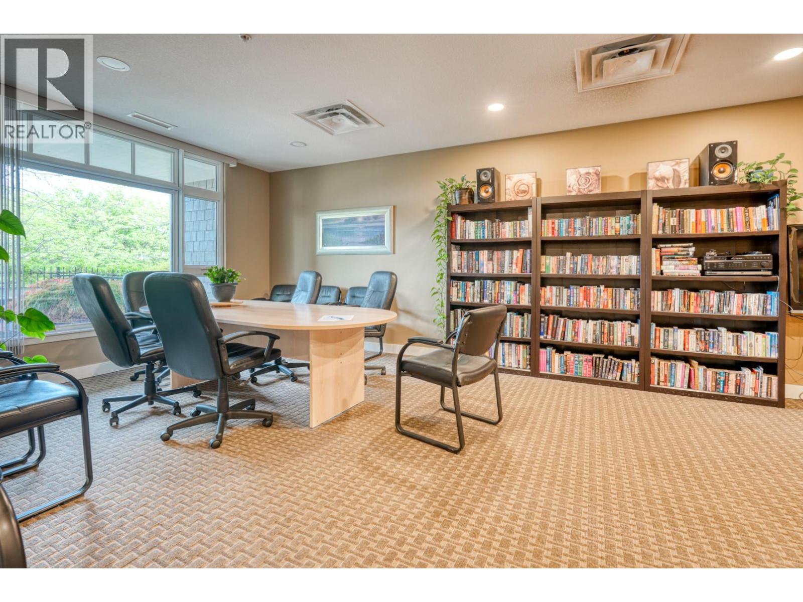 3301 Skaha Lake Road Unit# 208, Penticton, British Columbia  V2A 6G6 - Photo 19 - 10375407