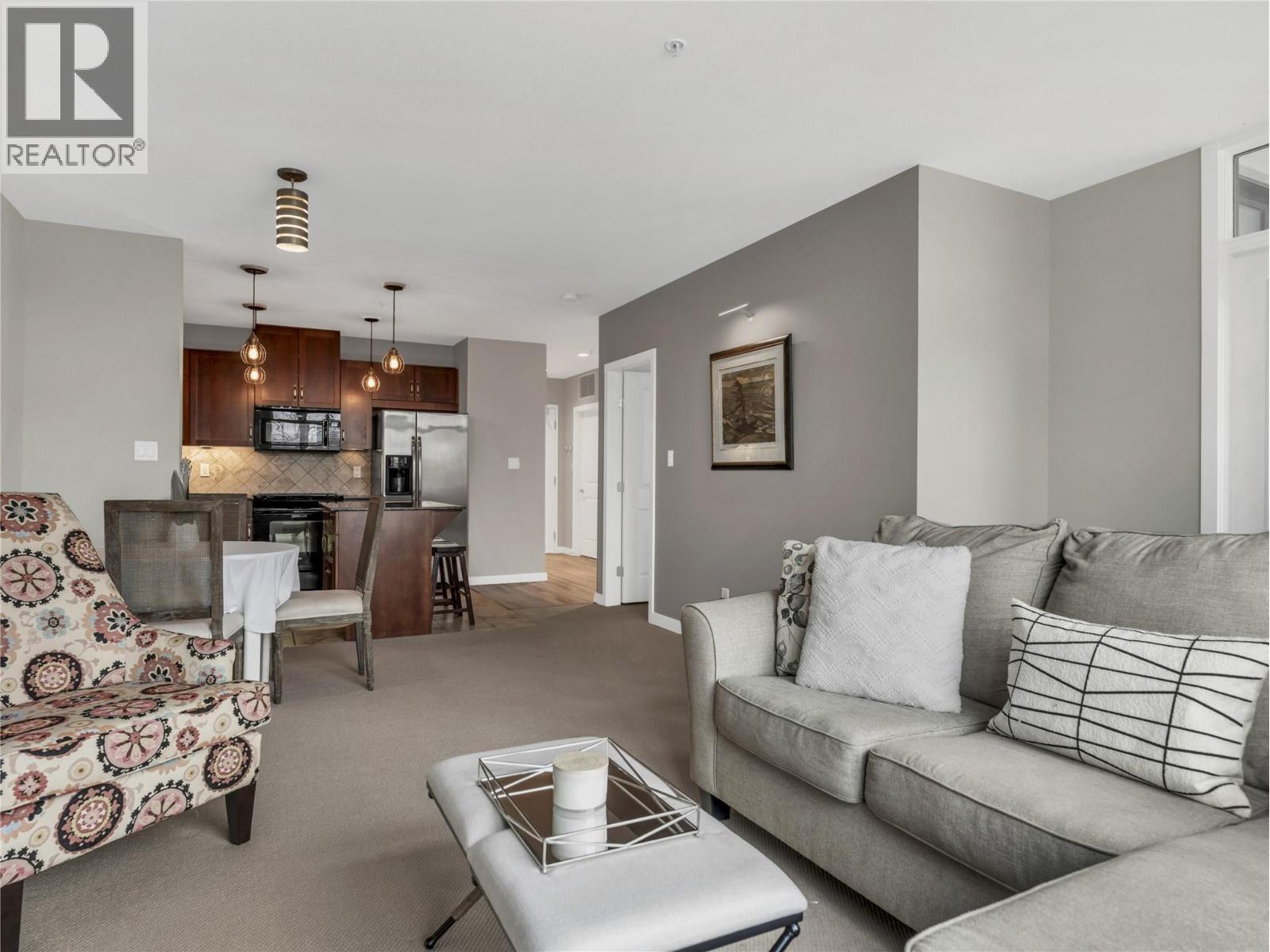 3301 Skaha Lake Road Unit# 208, Penticton, British Columbia  V2A 6G6 - Photo 3 - 10375407