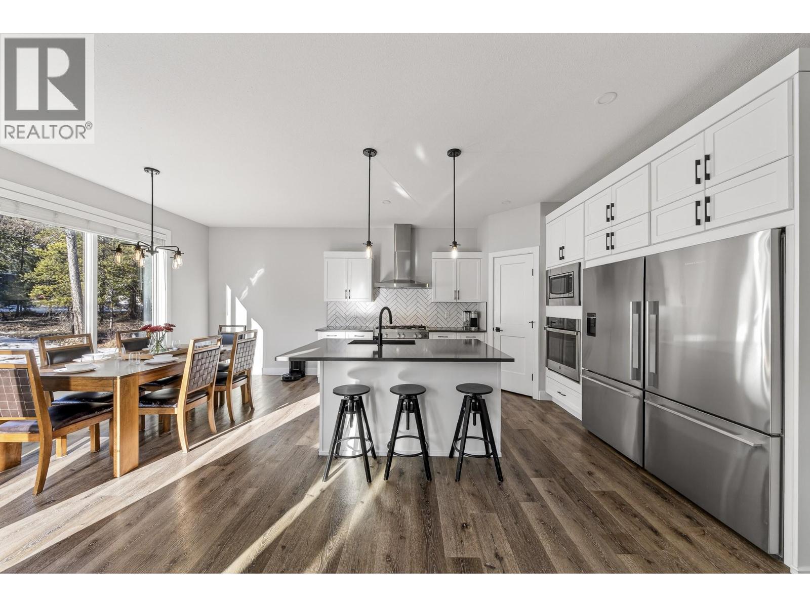 2071 Golden Eagle Drive, Sparwood, British Columbia  V0B 2G2 - Photo 6 - 10373653