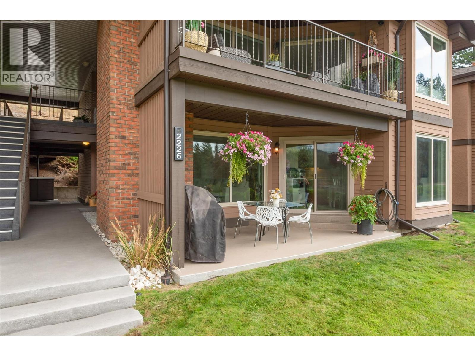 2226 Golf Course Drive, West Kelowna, British Columbia  V4T 2V4 - Photo 4 - 10372259